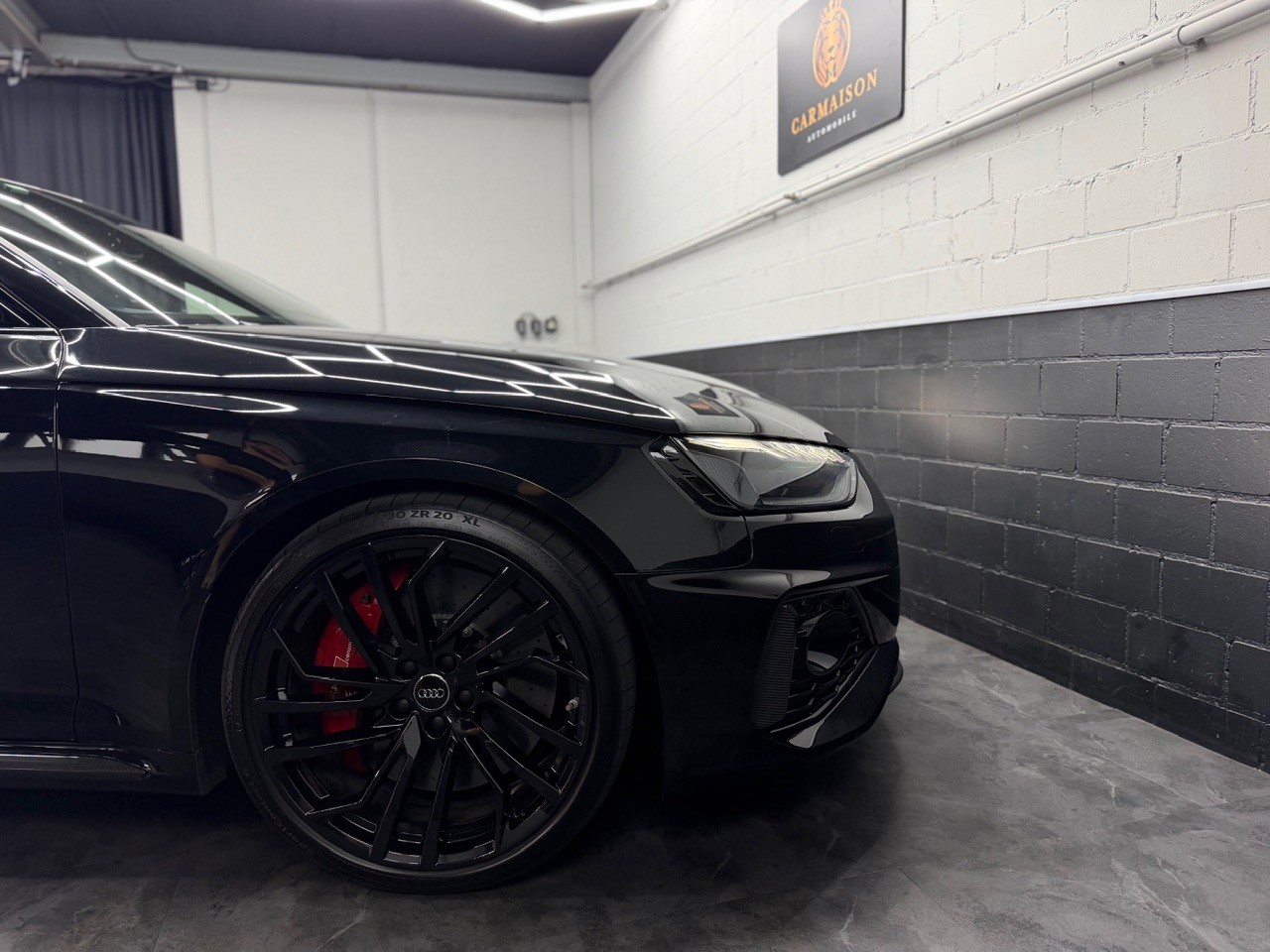 AUDI RS4 Avant quattro | 1. Hand | ACC Tempomat | Head-Up Display | Carbon Interieur&Exterieur | Rückfahrkamera | Bang&Olufsen-image-8