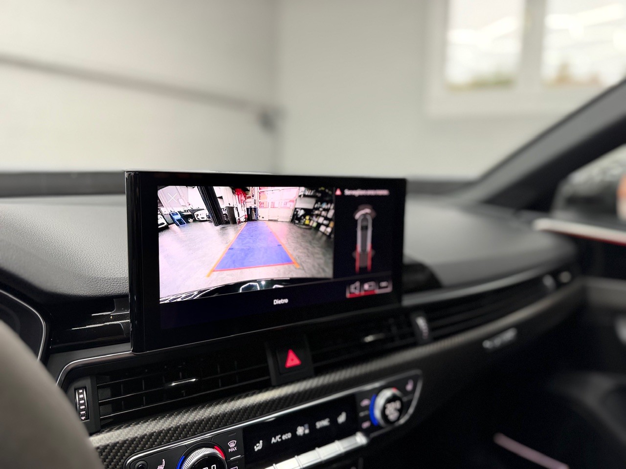 AUDI RS4 Avant quattro | 1. Hand | ACC Tempomat | Head-Up Display | Carbon Interieur&Exterieur | Rückfahrkamera | Bang&Olufsen-image-29
