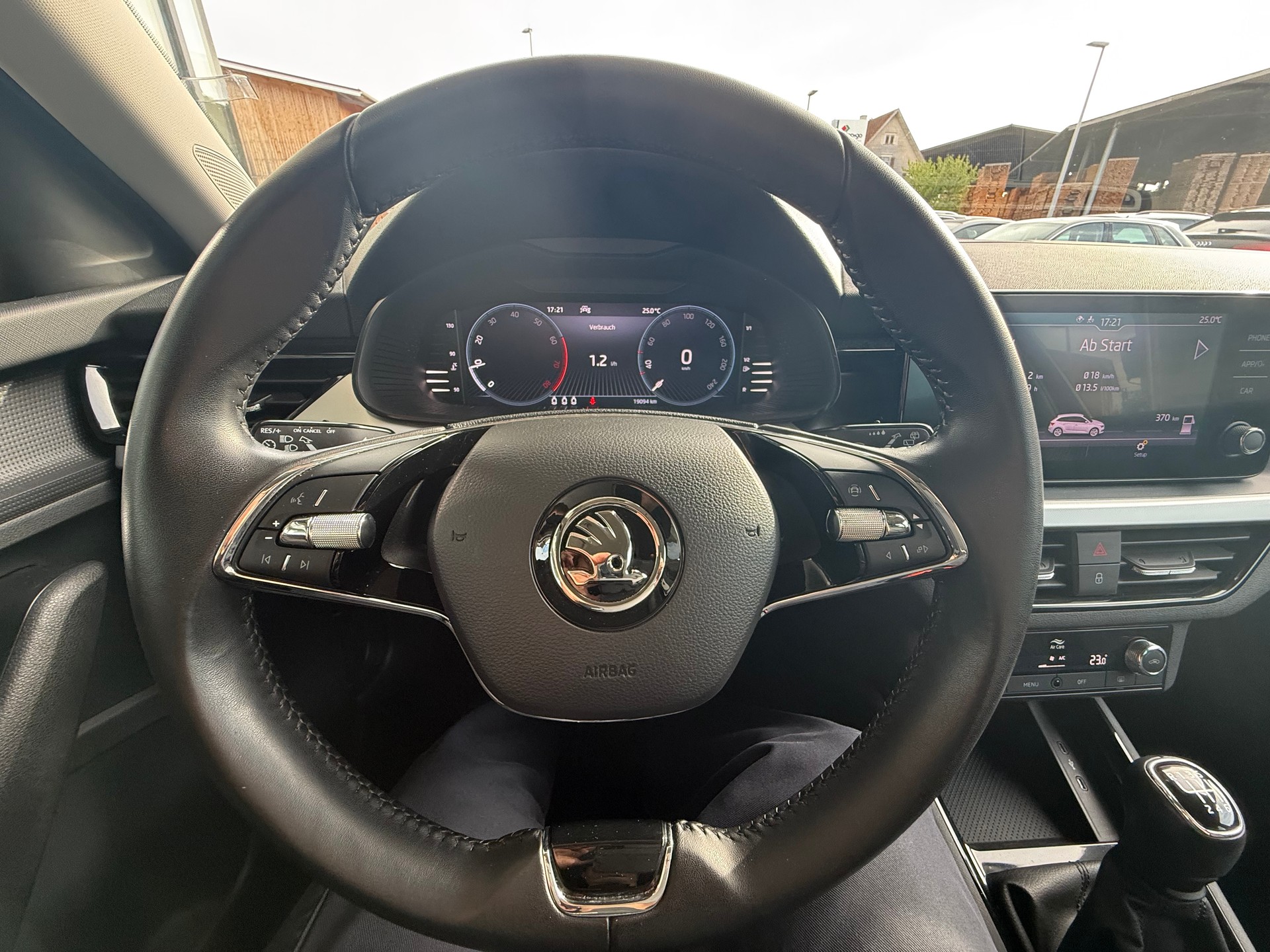 SKODA Scala 1.5 TSI Tour-image-11
