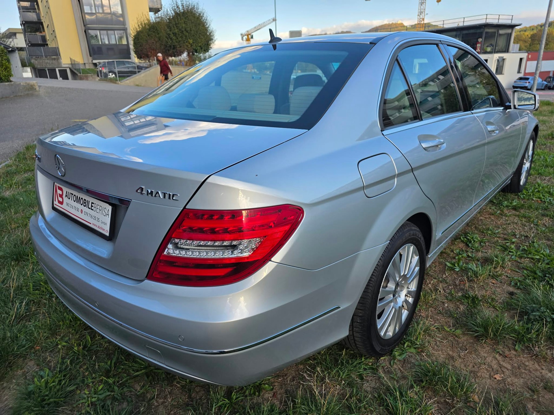 MERCEDES-BENZ C 250 CDI Elégance 4Matic 7G-Tronic 44 000 KM CH FAHRZEUG-image-6