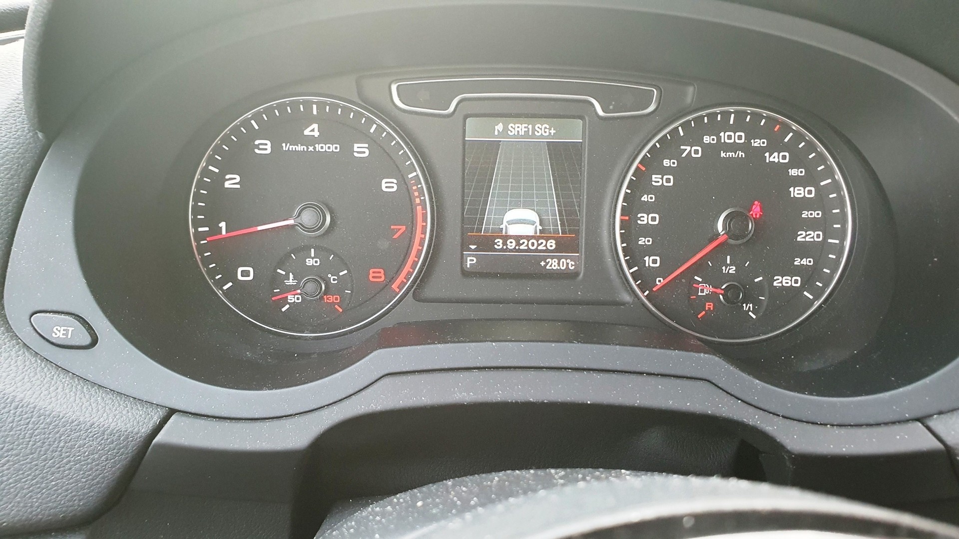 AUDI Q3 2.0 TFSI quattro S-tronic S-Line-image-14