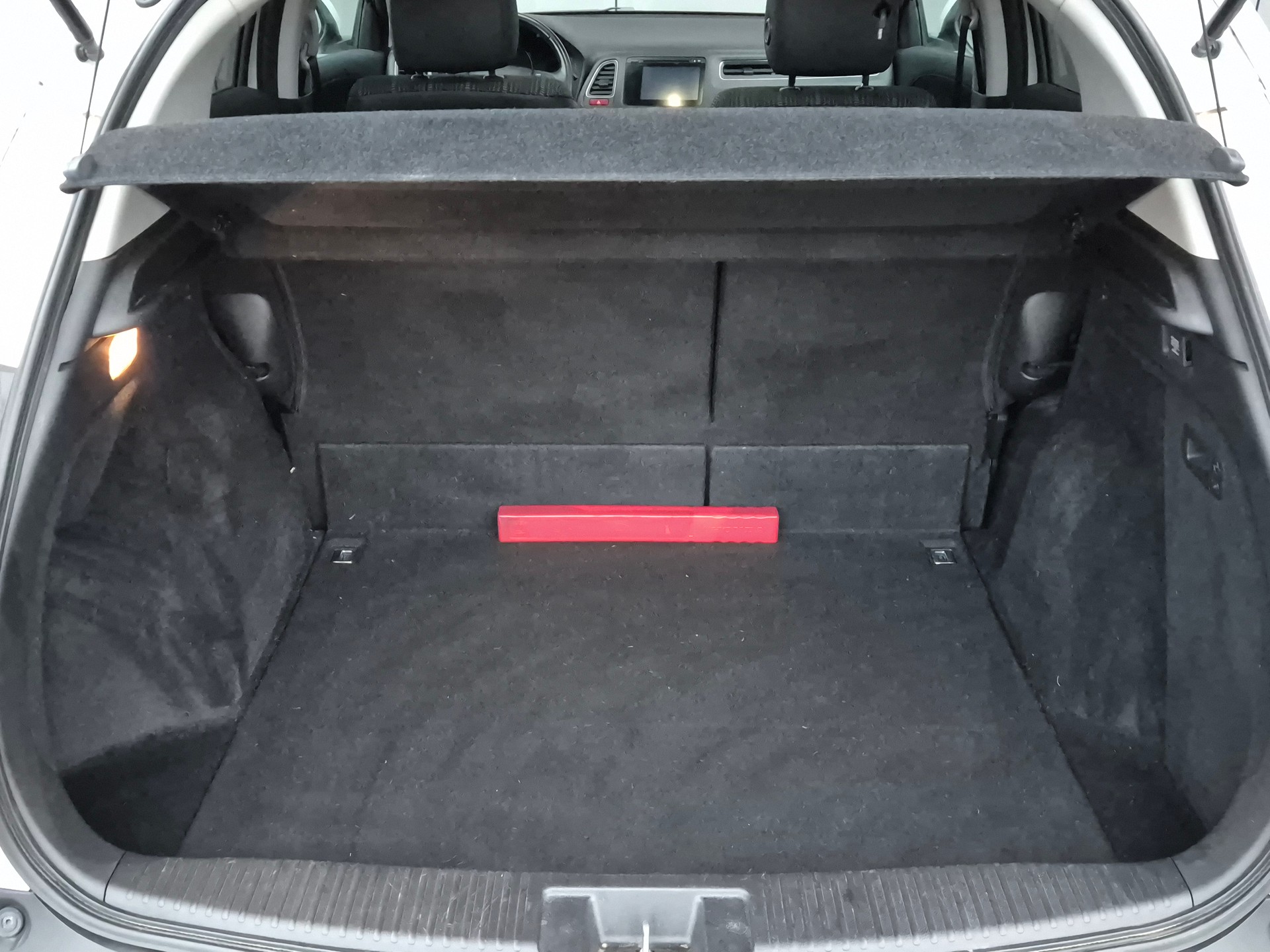 HONDA HR-V 1.6i-DTEC Executive-image-7