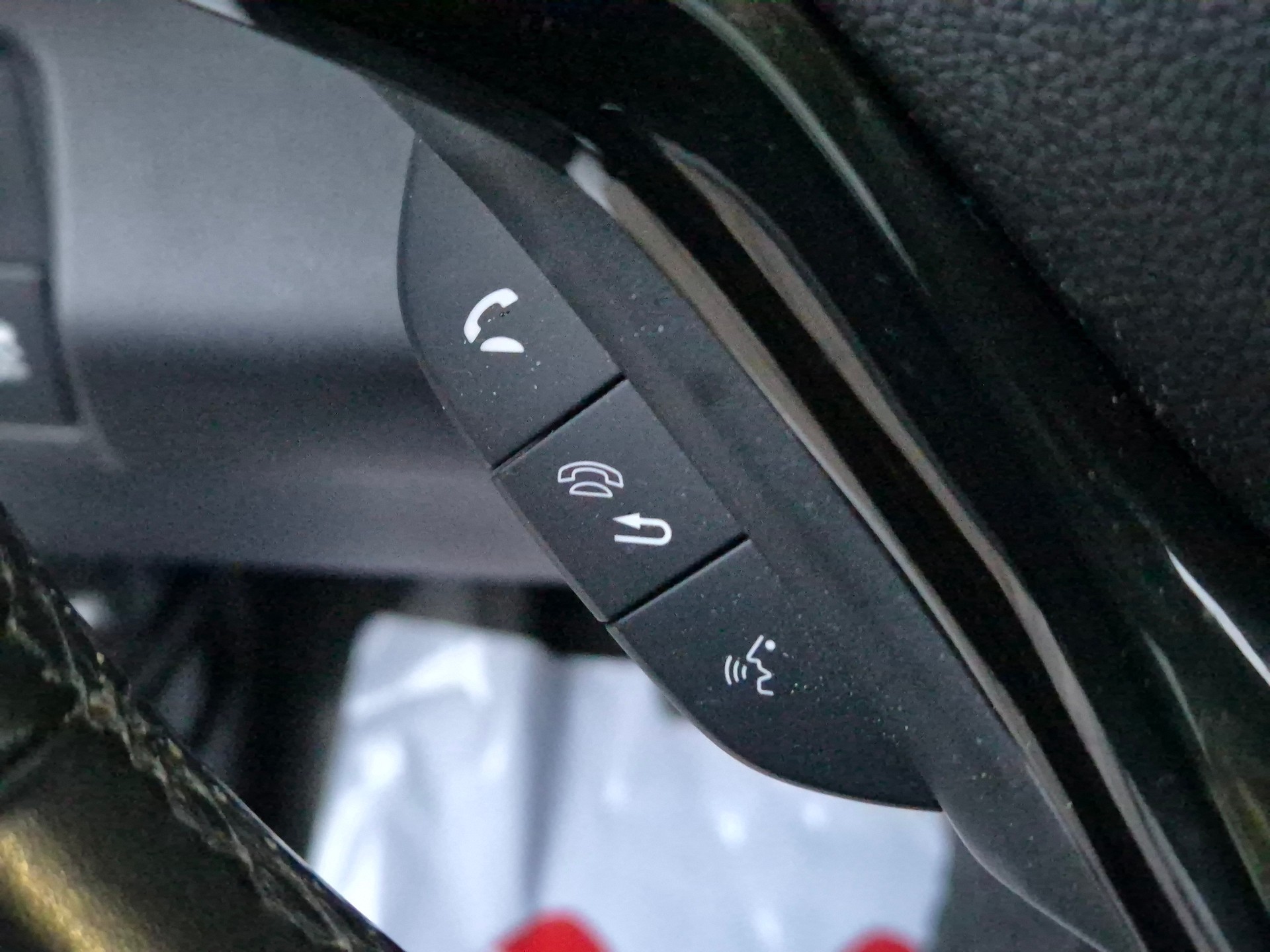 HONDA HR-V 1.6i-DTEC Executive-image-23
