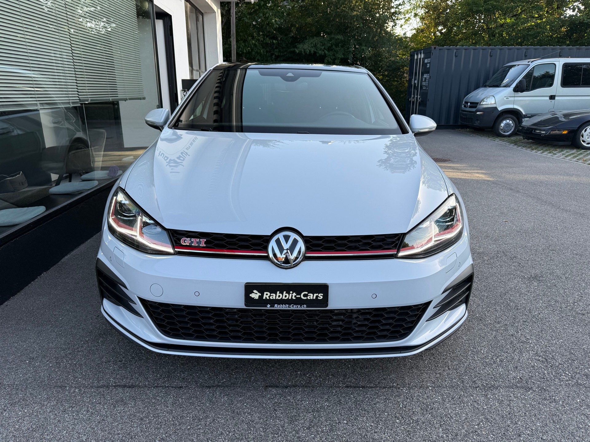 VW Golf 2.0 TSI GTI Performance DSG-image-1