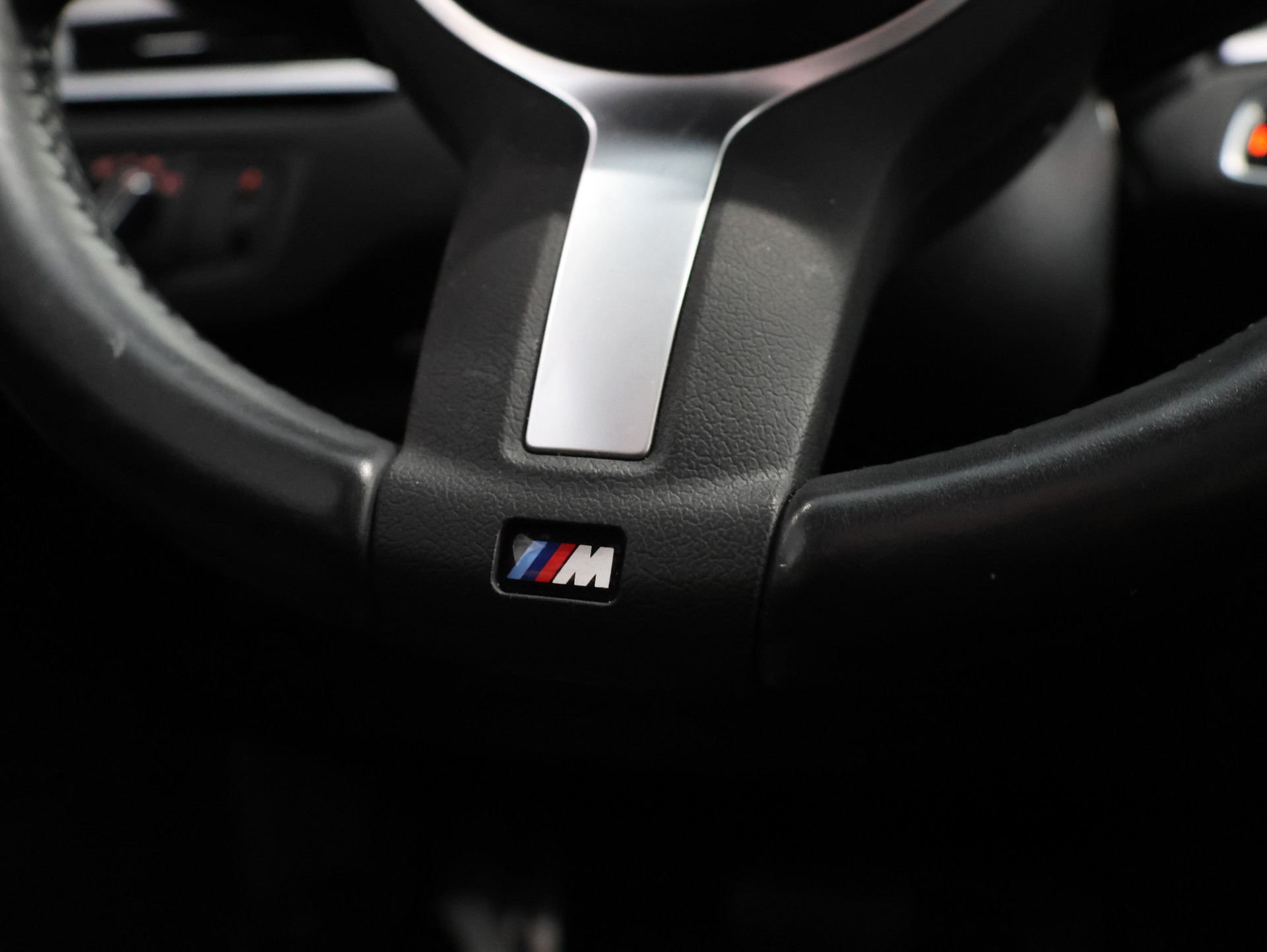 BMW X1 xDrive 25i M Sport Steptronic-image-21