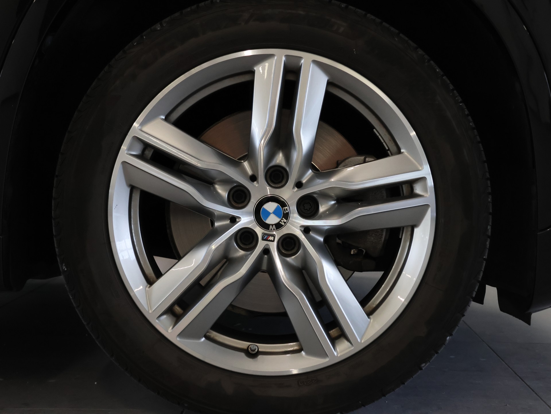 BMW X1 xDrive 25i M Sport Steptronic-image-11