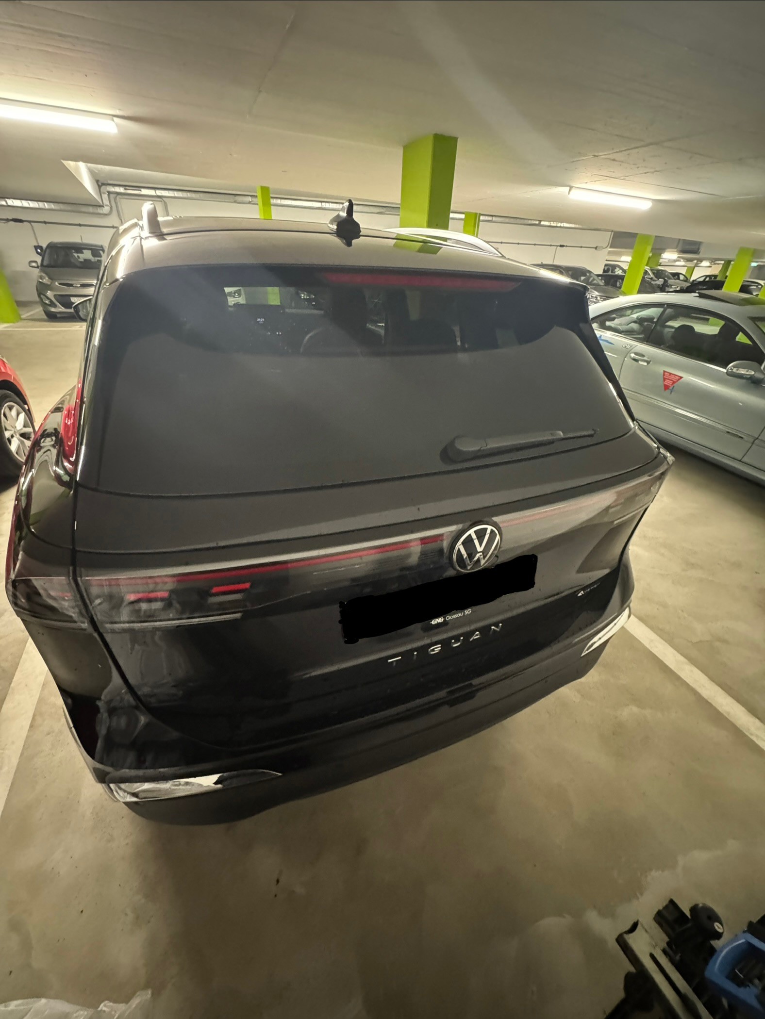 VW 2.0 TDI SCR Elegance DSG 4motion-image-2