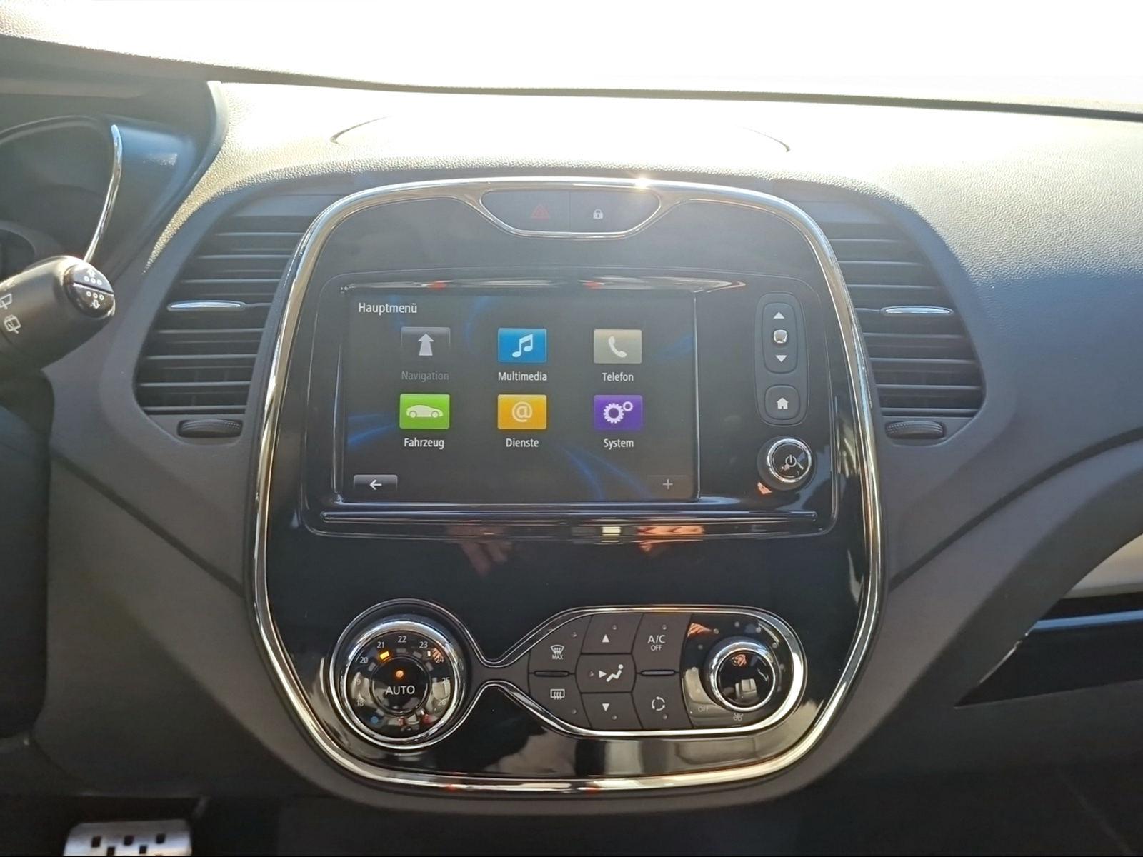 RENAULT Captur 1.2 TCe Swiss Ed. EDC S/S-image-11