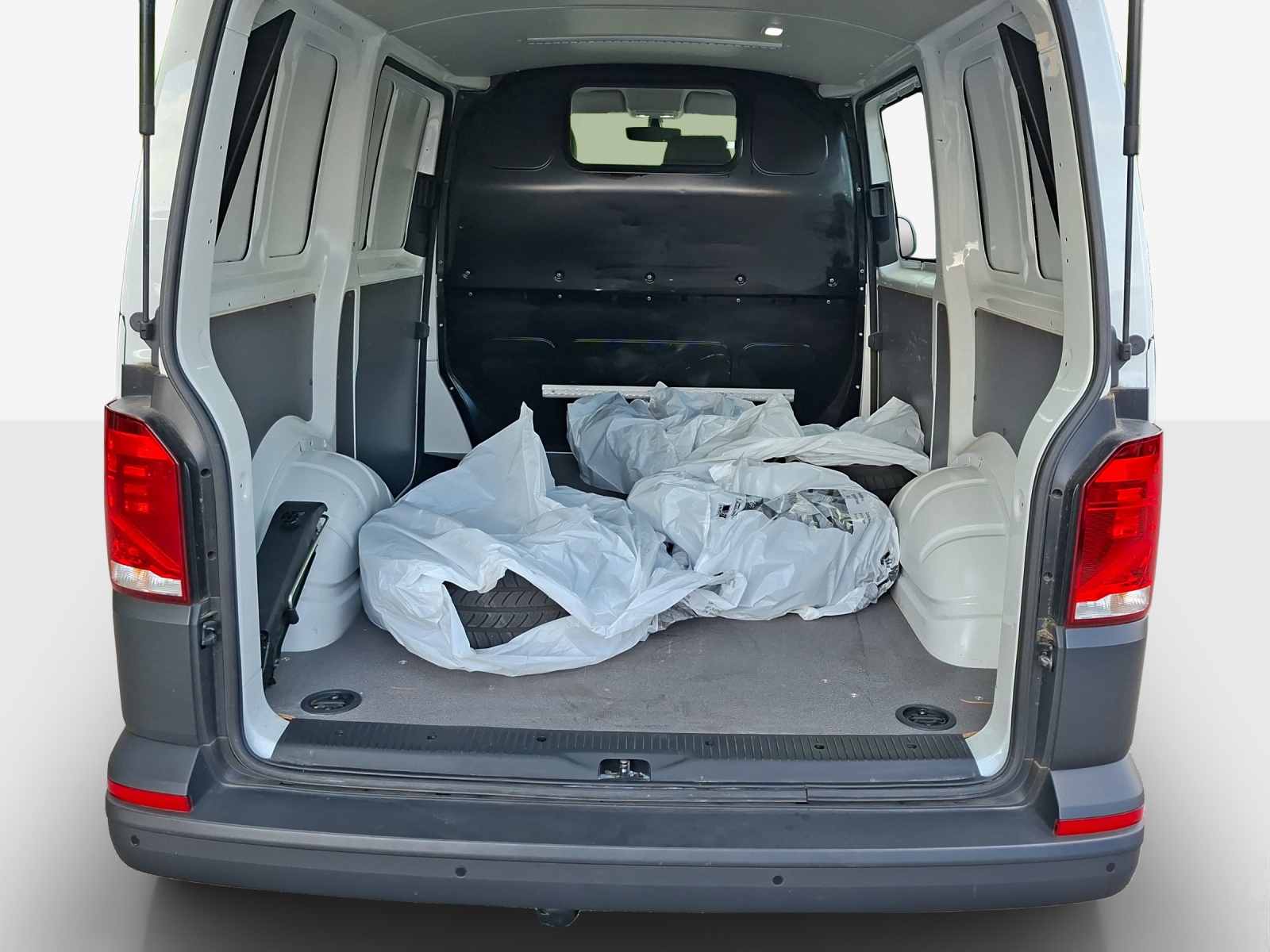 VW T6.1 2.0 TDI-image-12