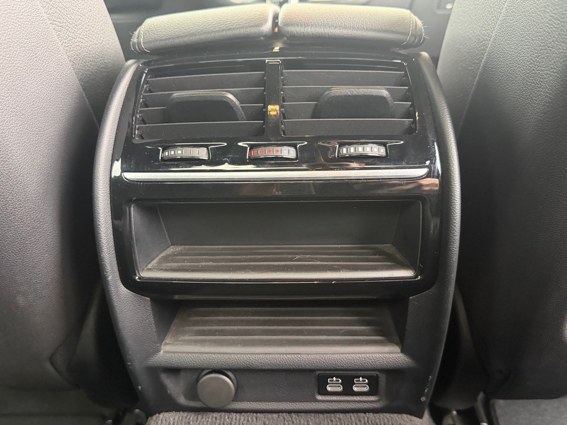 BMW 530e xDrive Steptronic-image-6