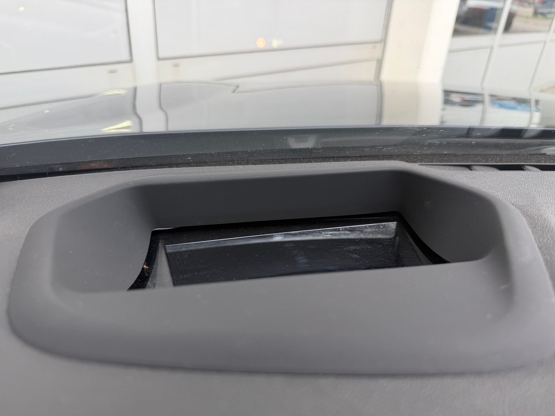 BMW 530e xDrive Steptronic-image-14
