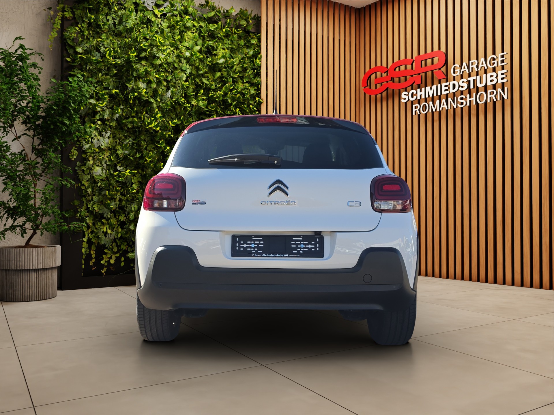 CITROEN C3 1.2i PureTech Swiss Edition EAT6-image-3