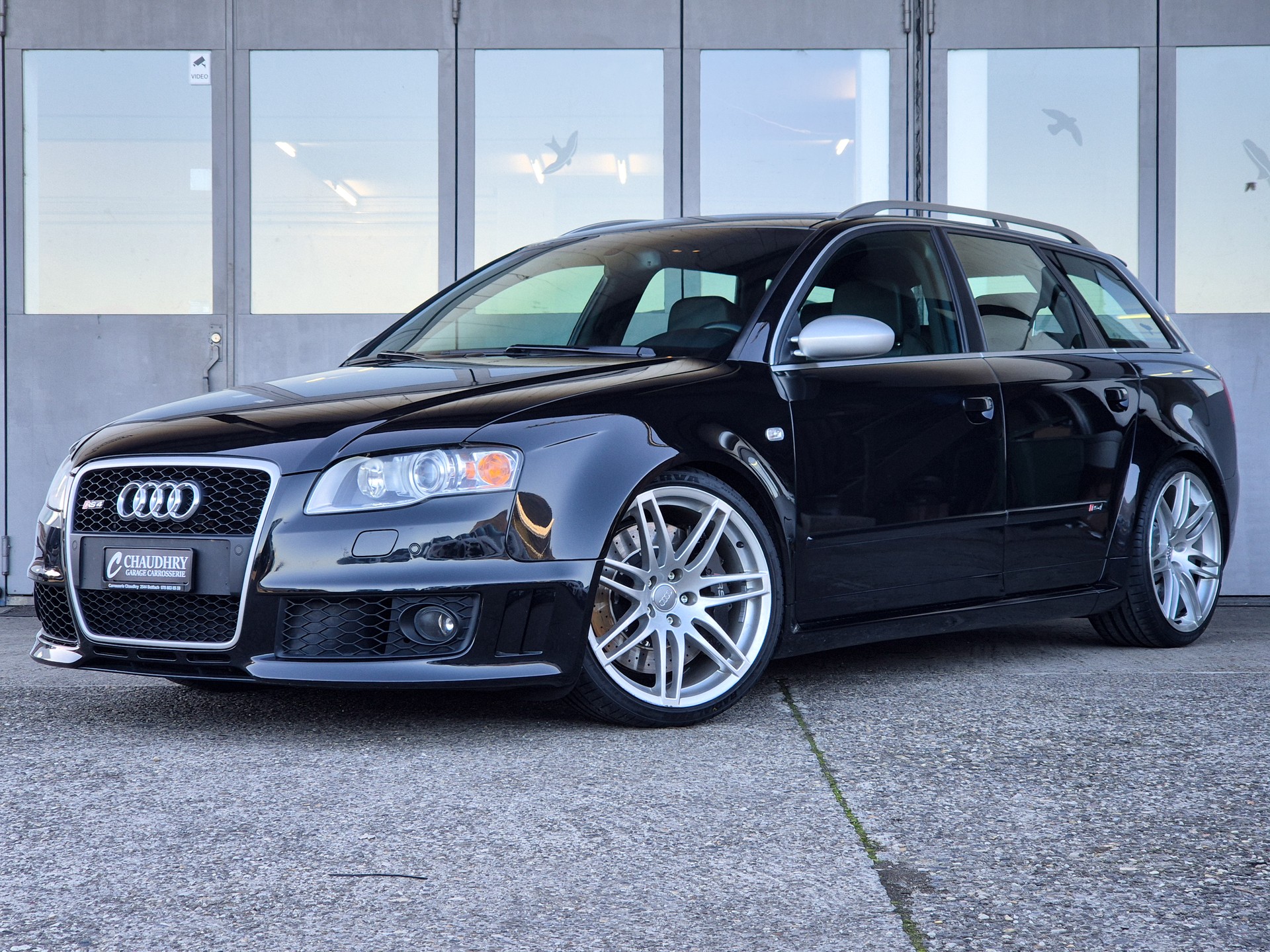 AUDI RS4 Avant 4.2 V8 quattro-image-0