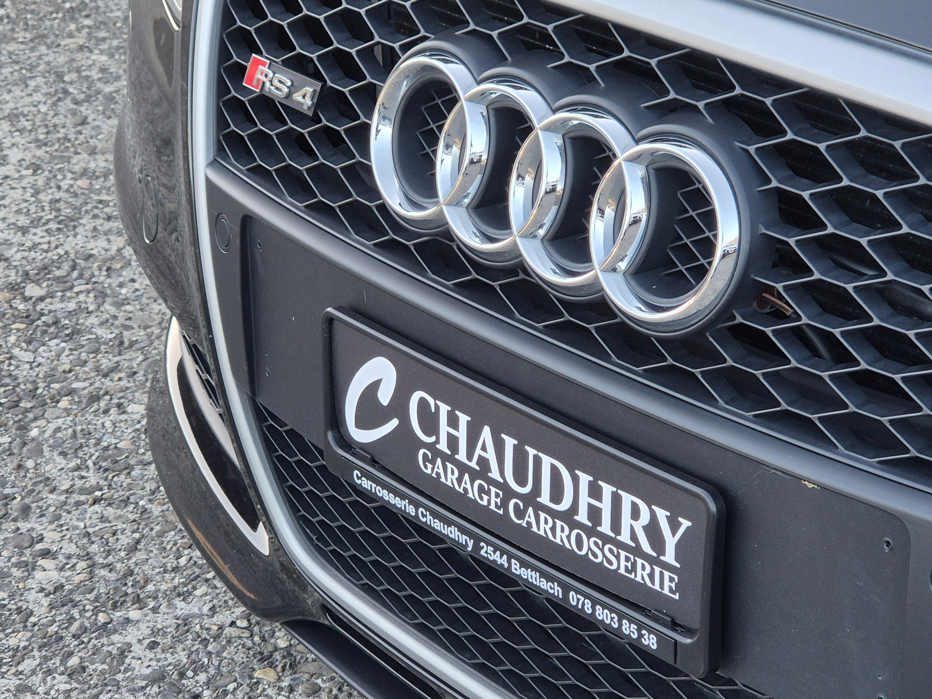 AUDI RS4 Avant 4.2 V8 quattro-image-14