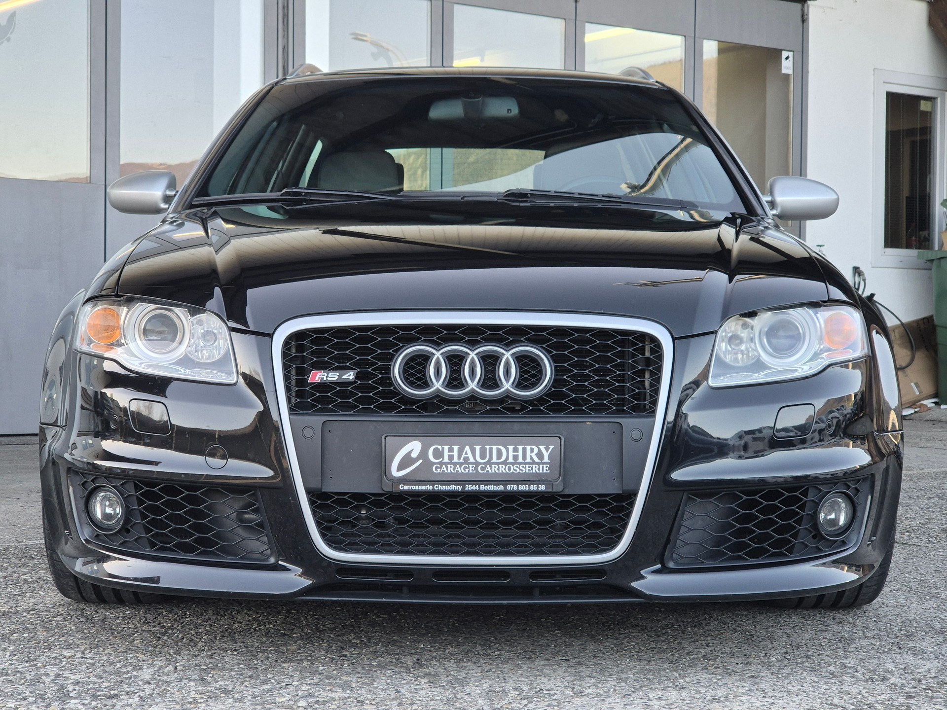 AUDI RS4 Avant 4.2 V8 quattro-image-1