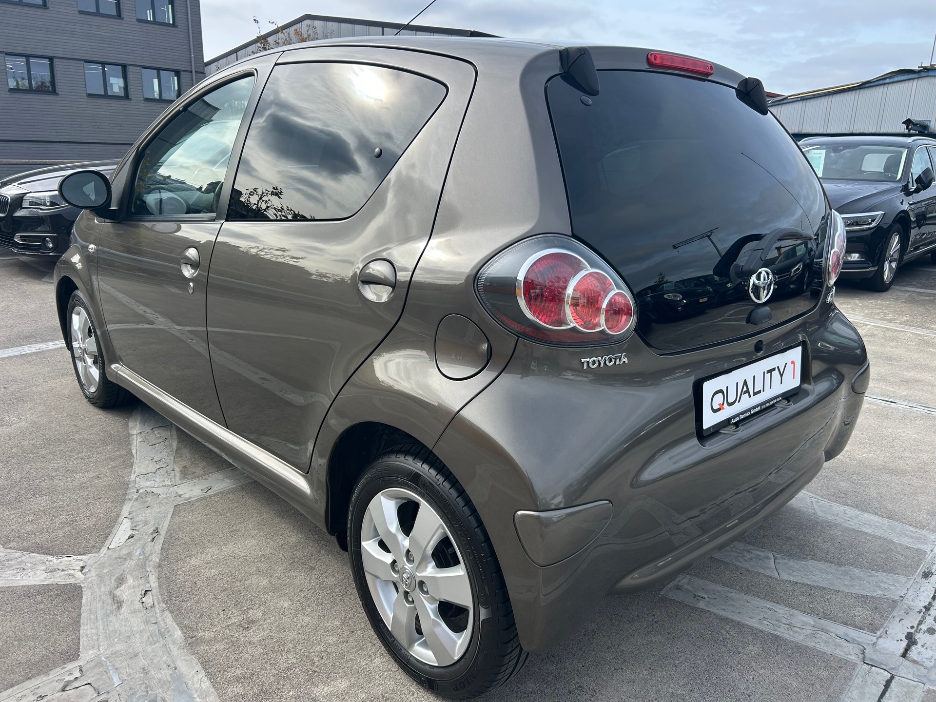 TOYOTA Aygo 1.0 VVT-i Collection Multimode-image-2