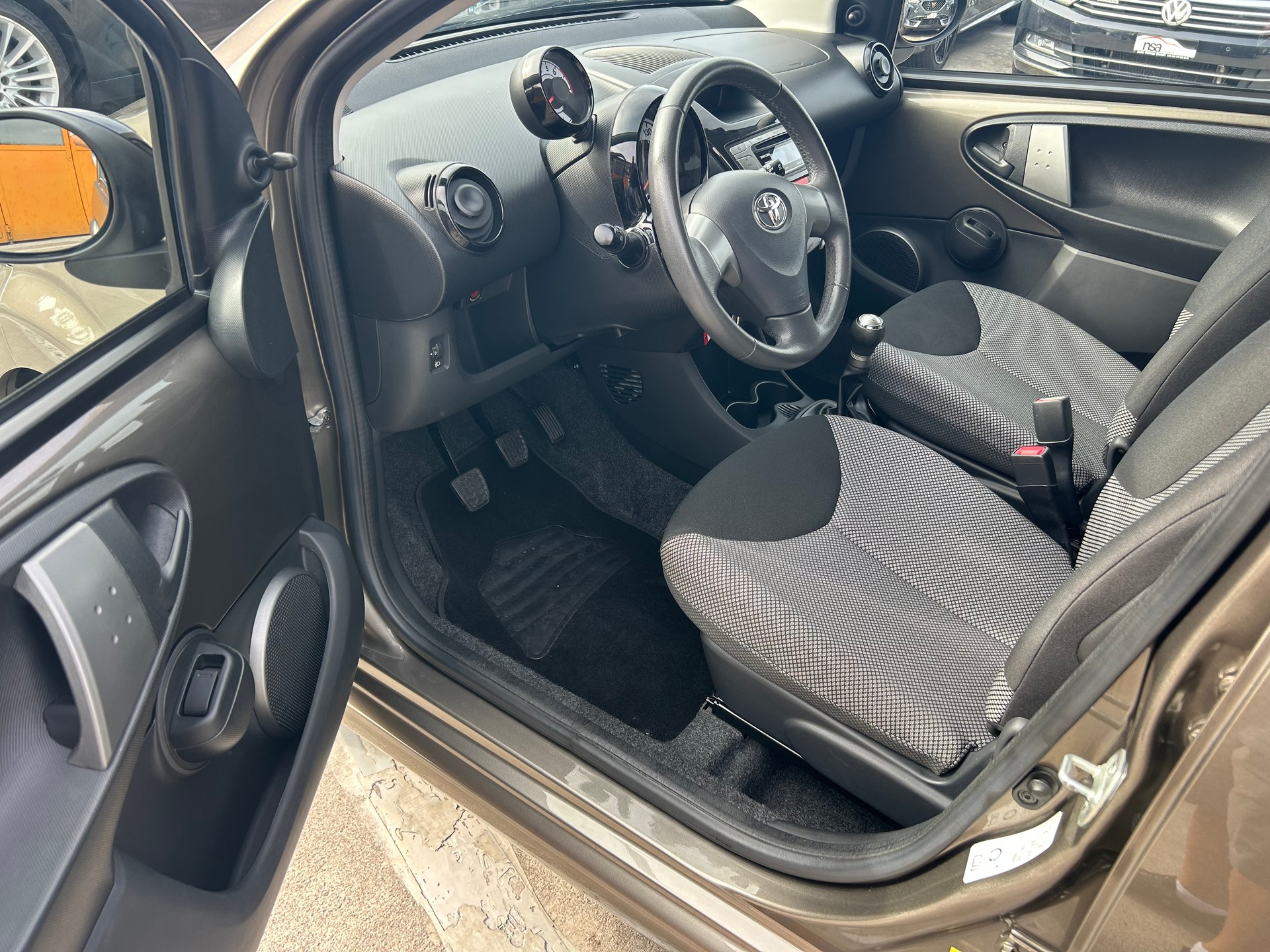 TOYOTA Aygo 1.0 VVT-i Collection Multimode-image-10