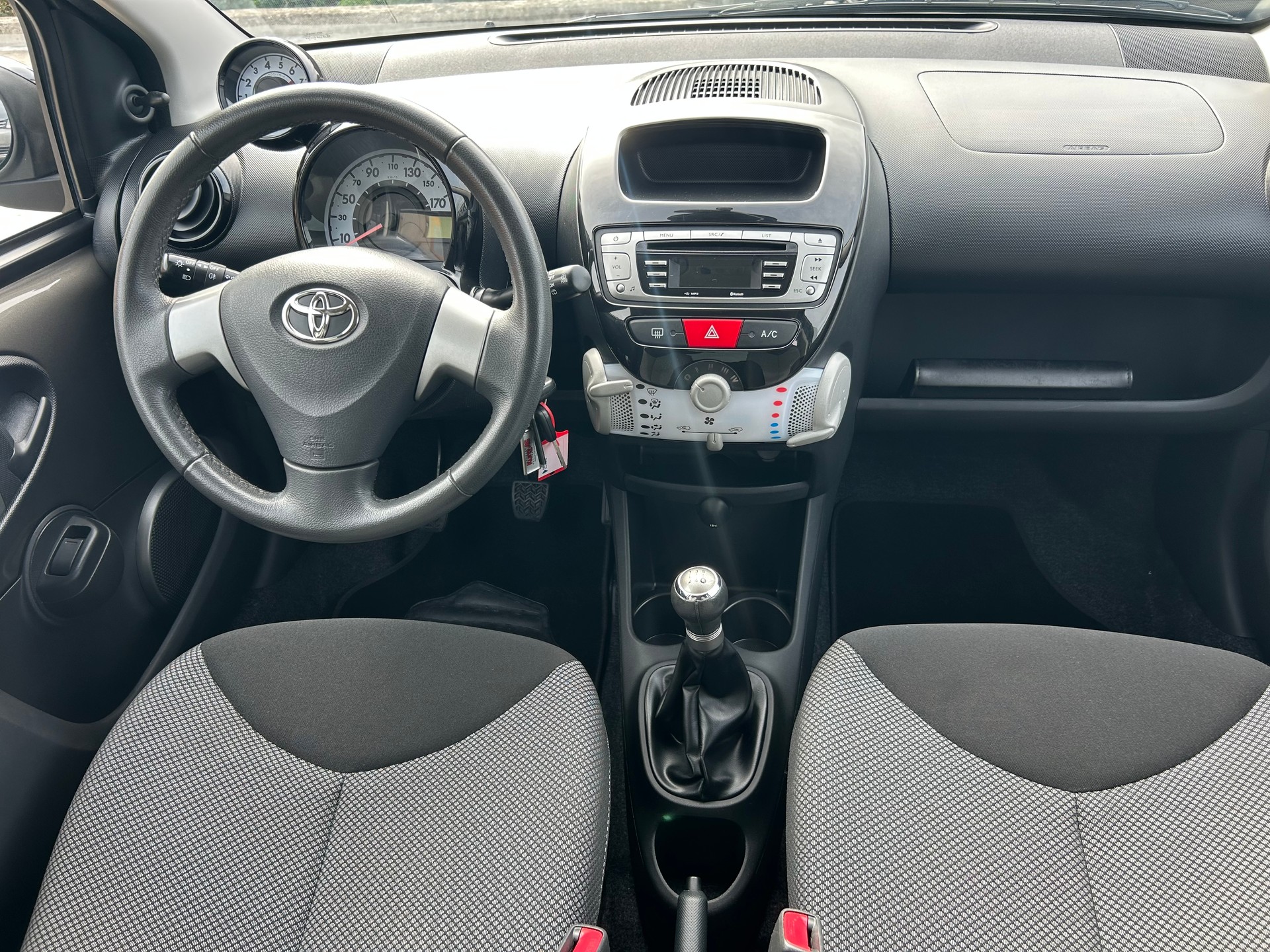 TOYOTA Aygo 1.0 VVT-i Collection Multimode-image-7