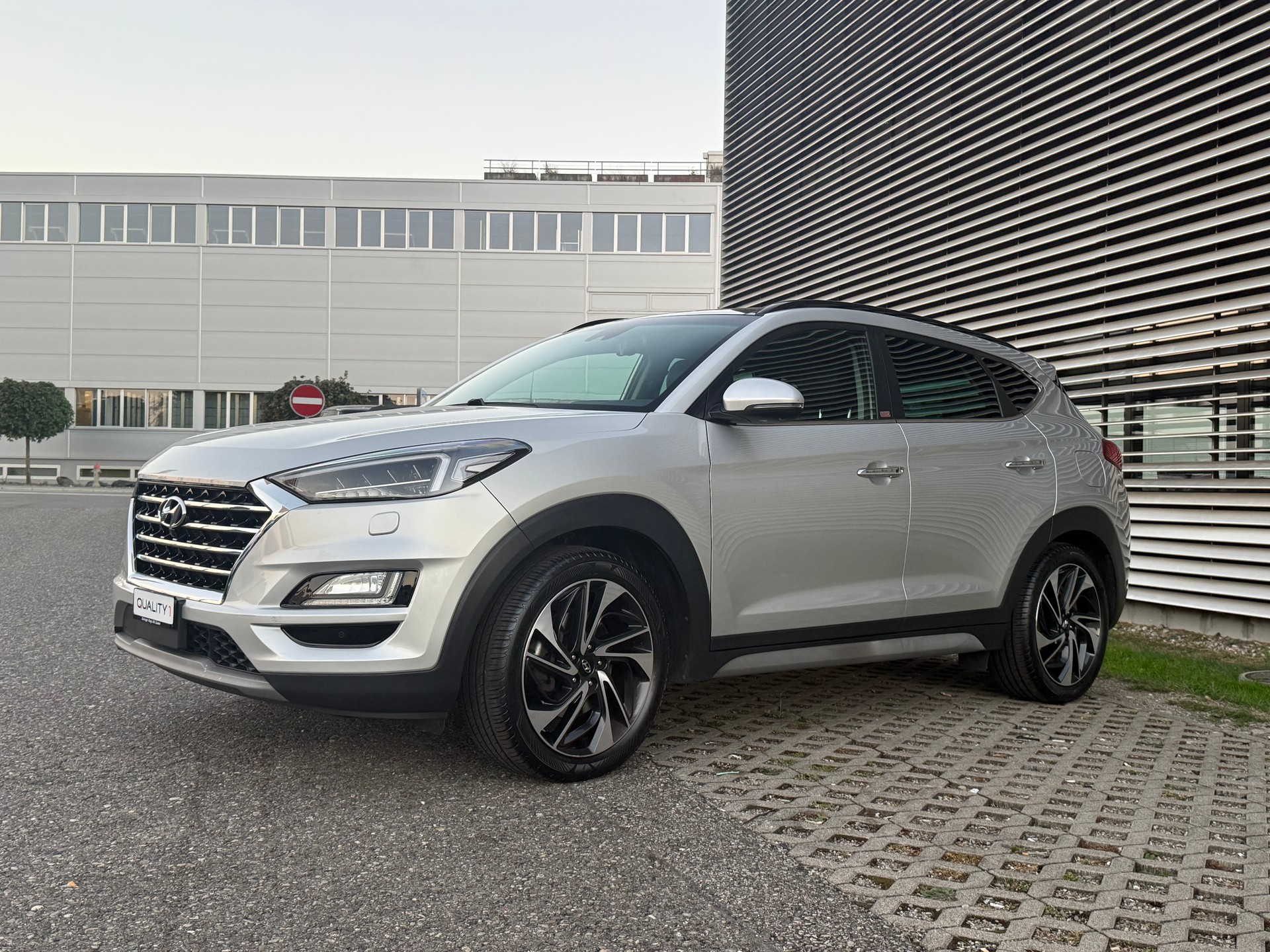HYUNDAI Tucson 1.6 TGDI Amplia 4WD DCT-image-11