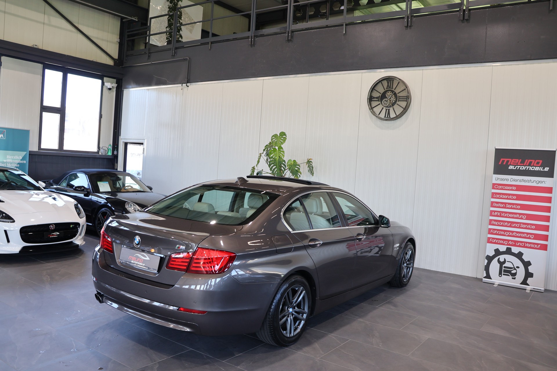 BMW 528i xDrive Steptronic-image-9