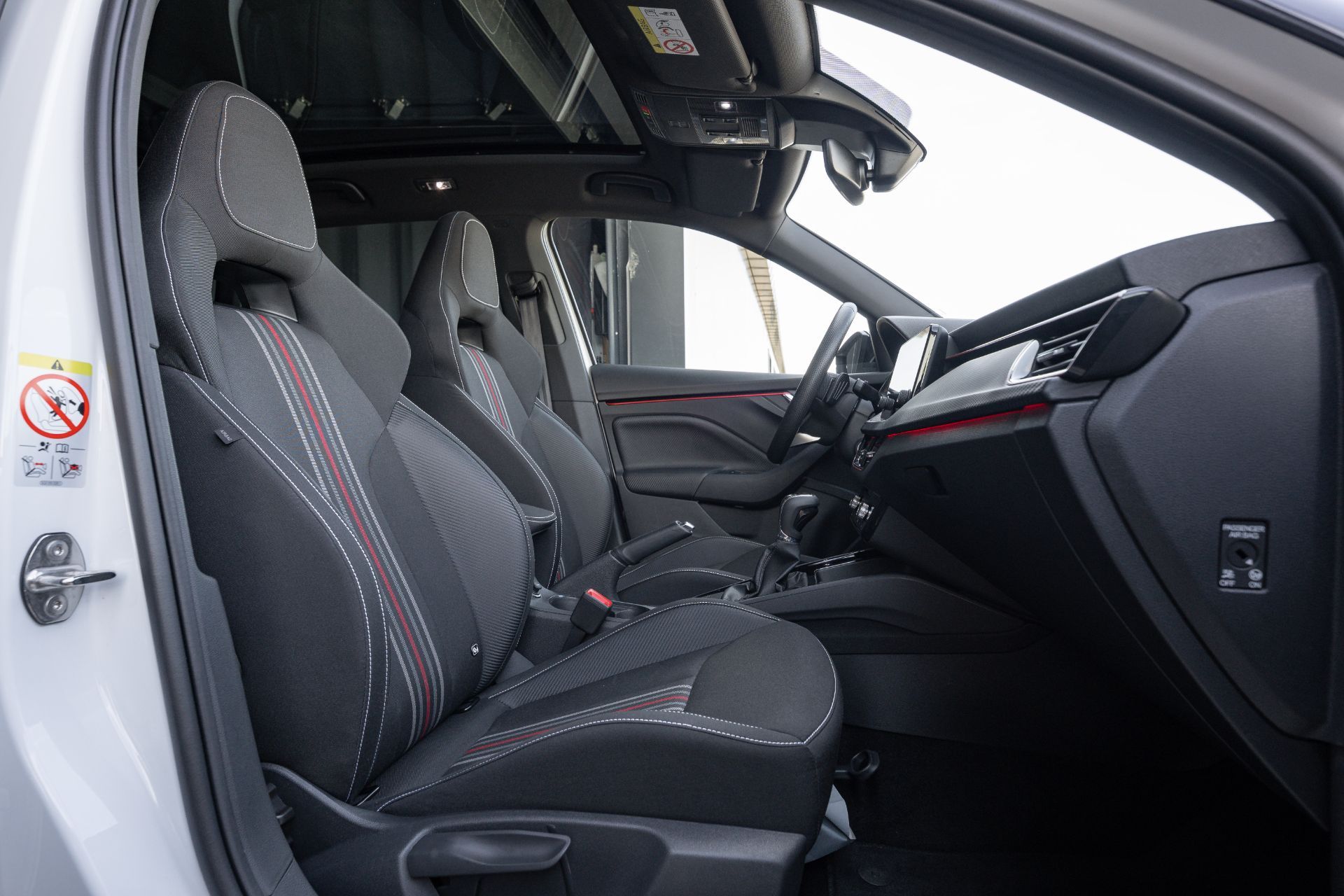 SKODA Kamiq 1.5 TSI Monte Carlo DSG-image-10