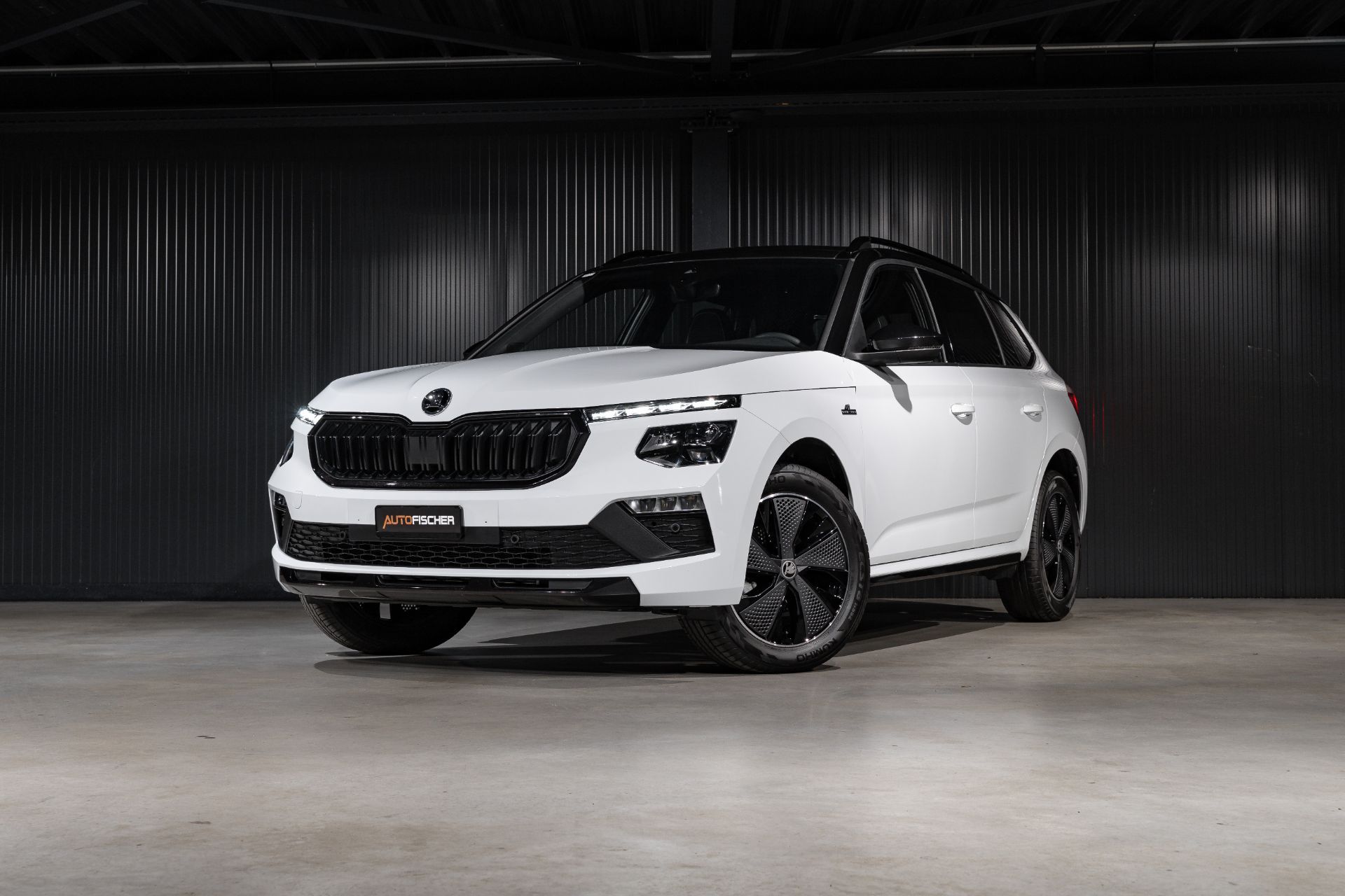 SKODA Kamiq 1.5 TSI Monte Carlo DSG-image-0