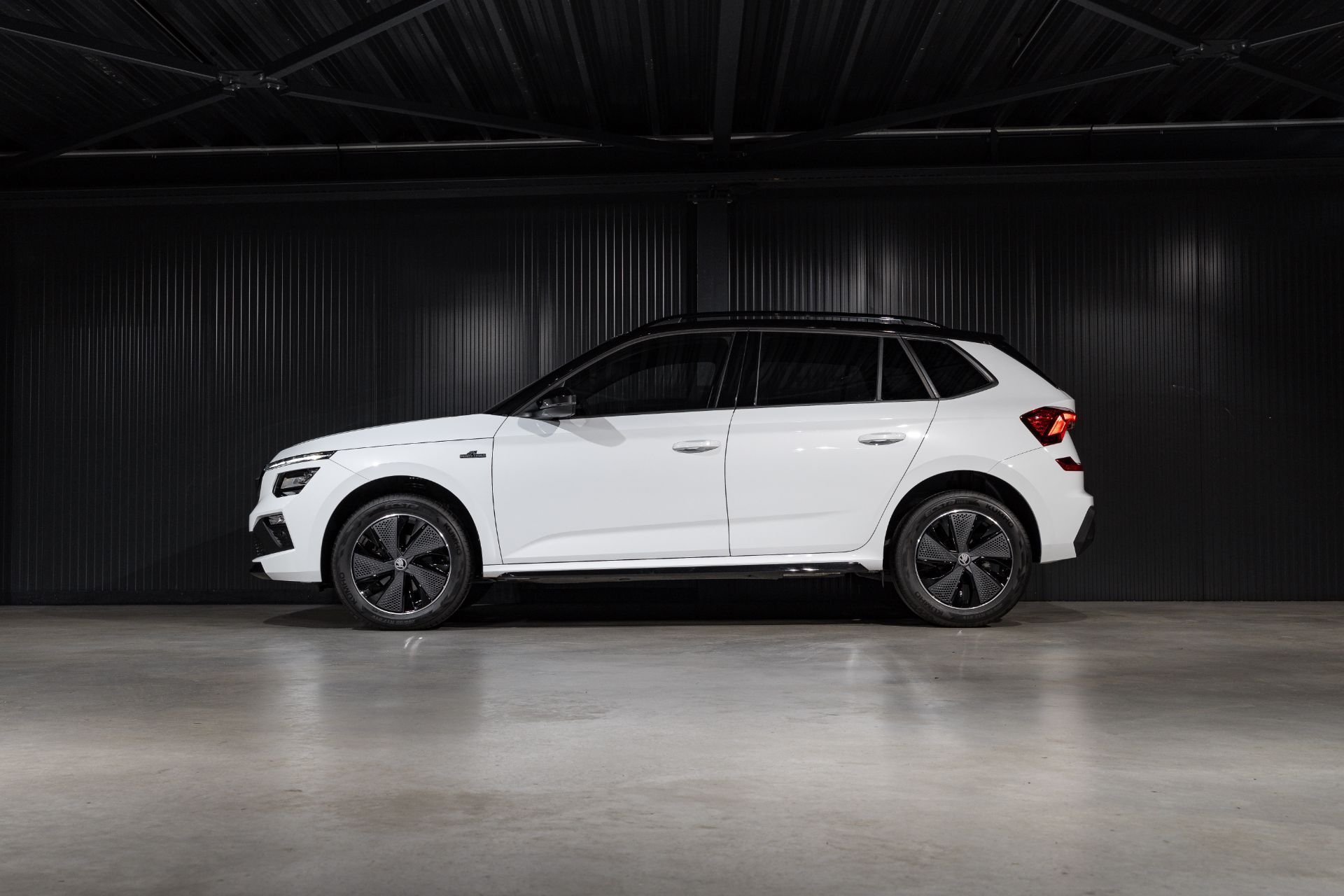 SKODA Kamiq 1.5 TSI Monte Carlo DSG-image-2