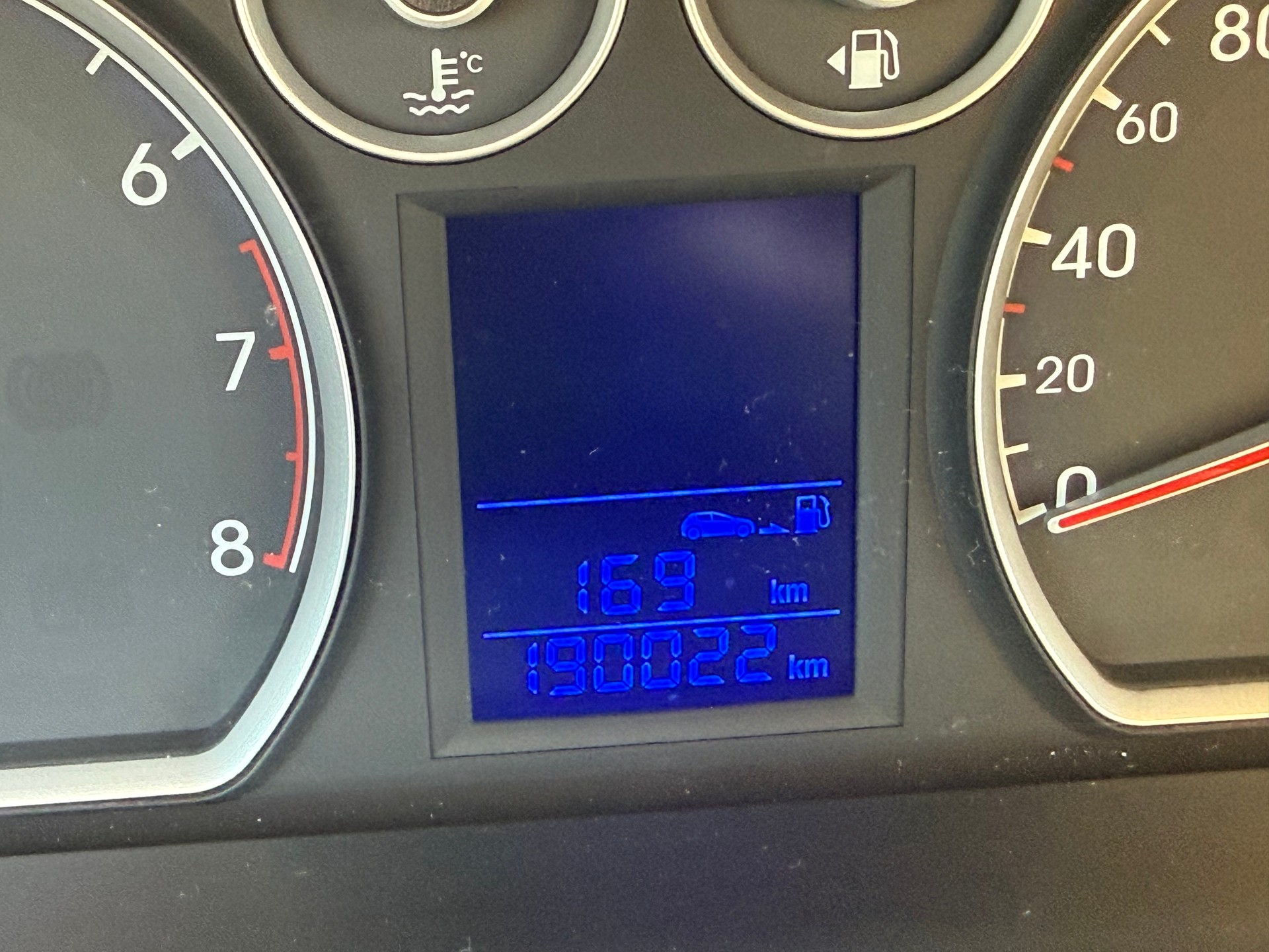 HYUNDAI i30 1.4 Comfort-image-9