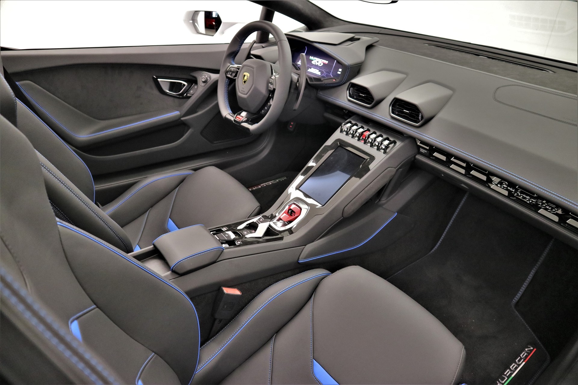 LAMBORGHINI Huracan EVO Spyder DCT-image-7