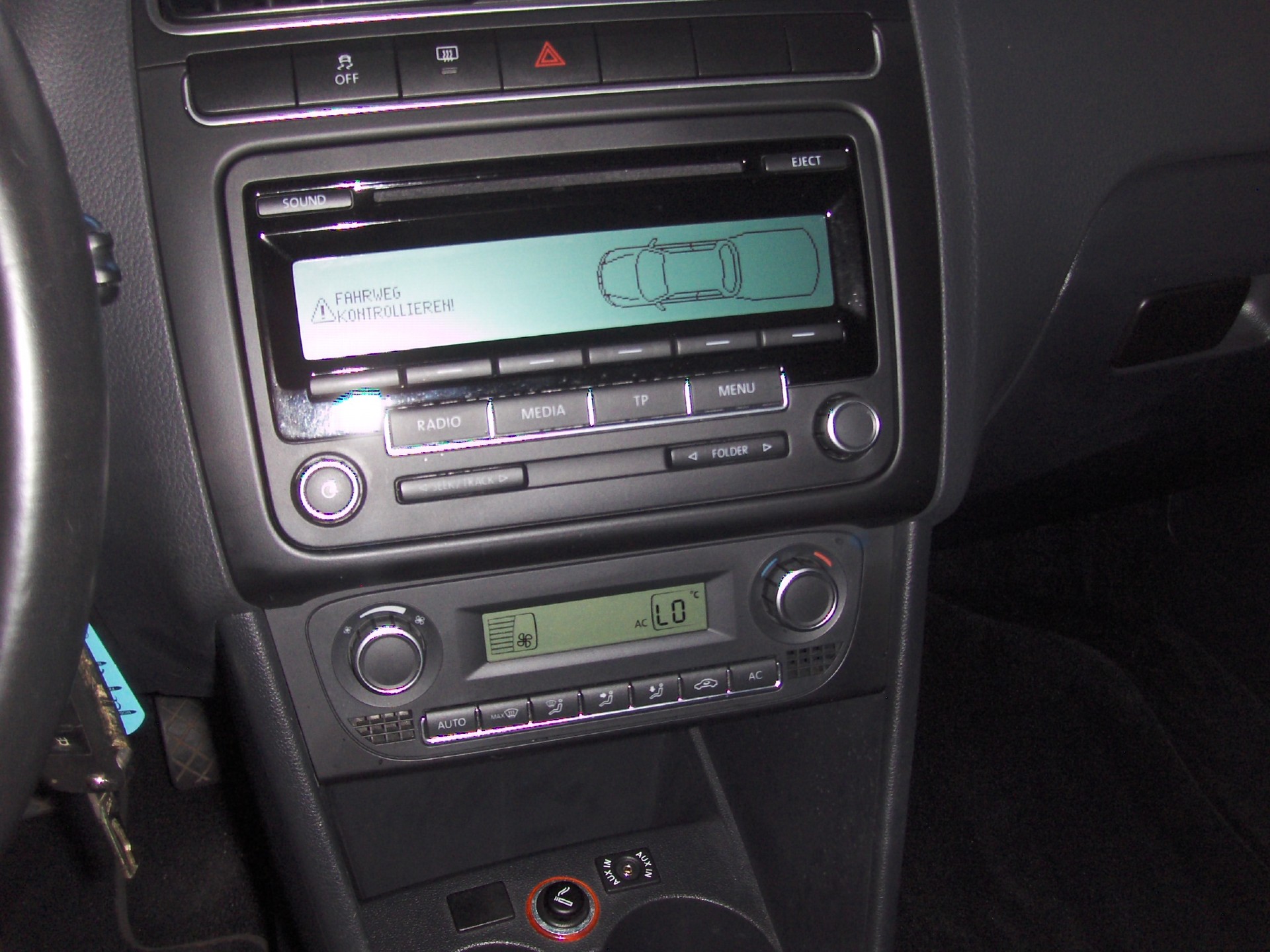 VW Polo 1.4 16V Comfortline-image-8