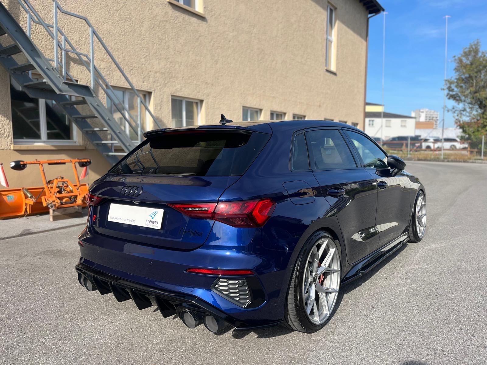 AUDI S3 Sportback 2.0 TFSI quattro S-tronic-image-4