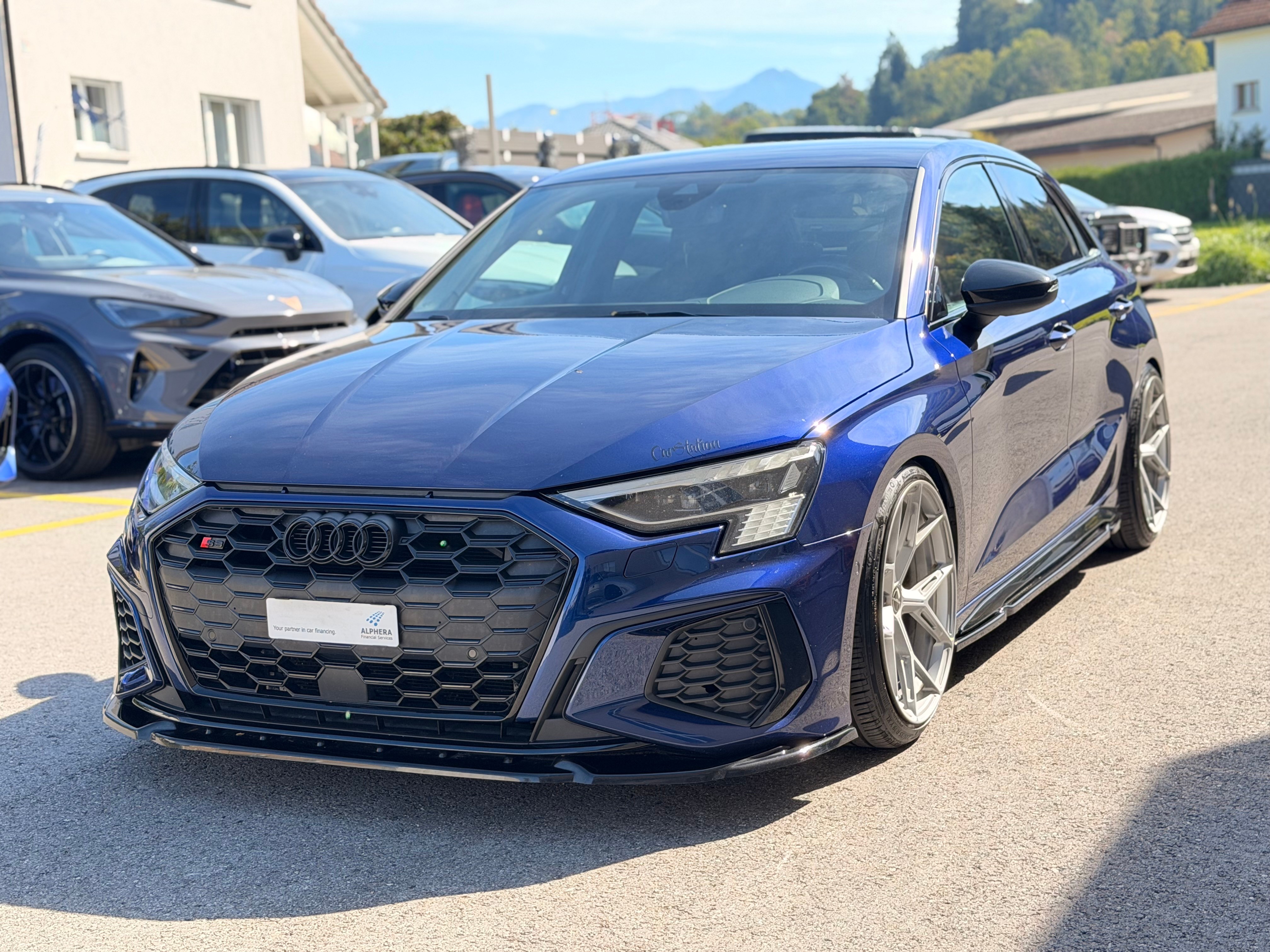 Car photo