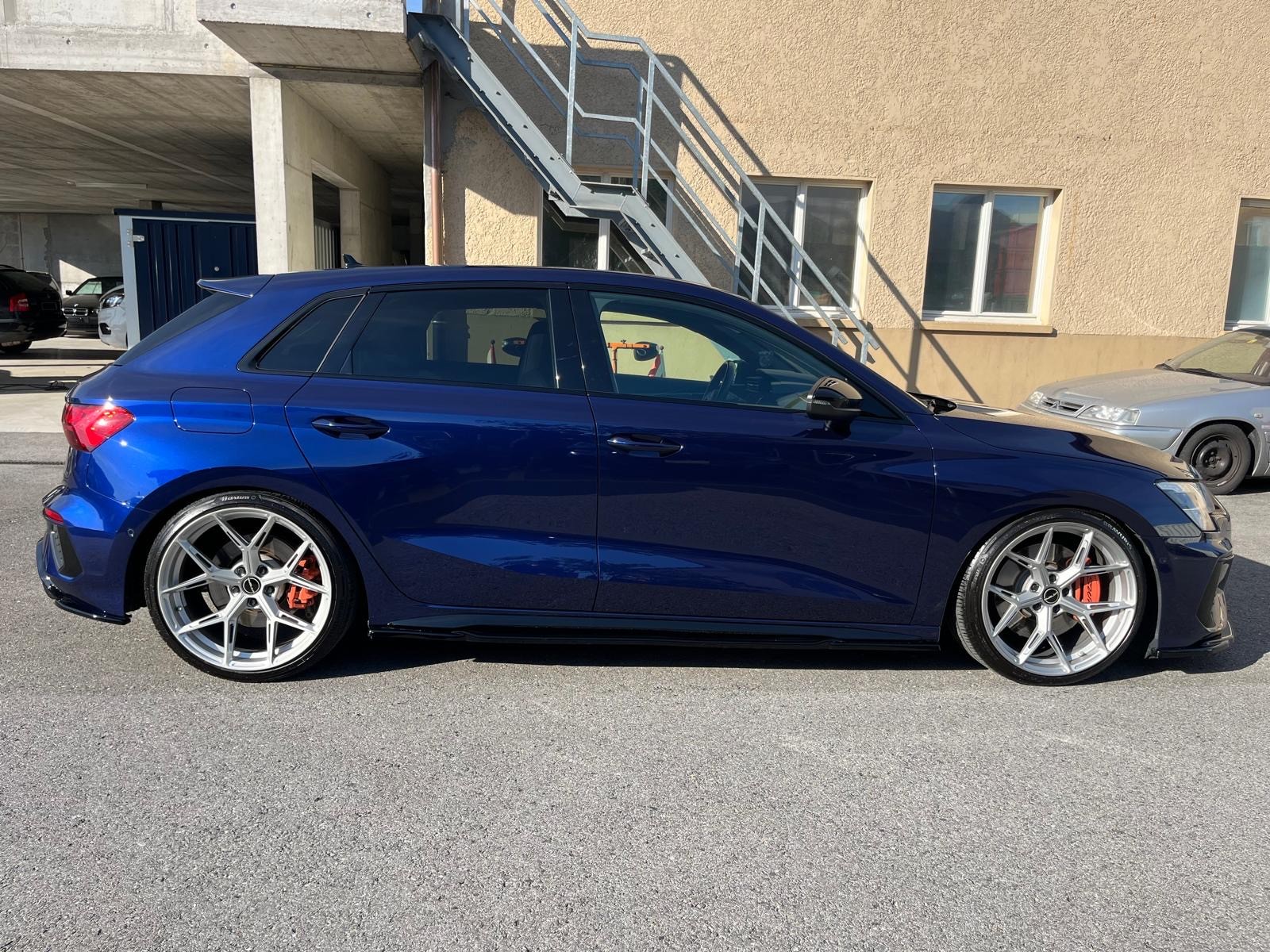 AUDI S3 Sportback 2.0 TFSI quattro S-tronic-image-5
