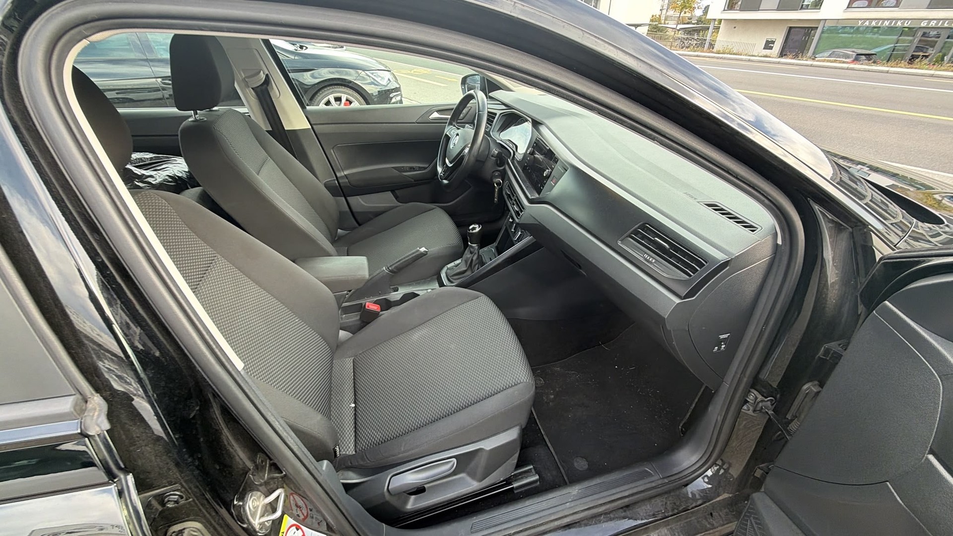 VW Polo 1.0 BMT Trendline-image-18