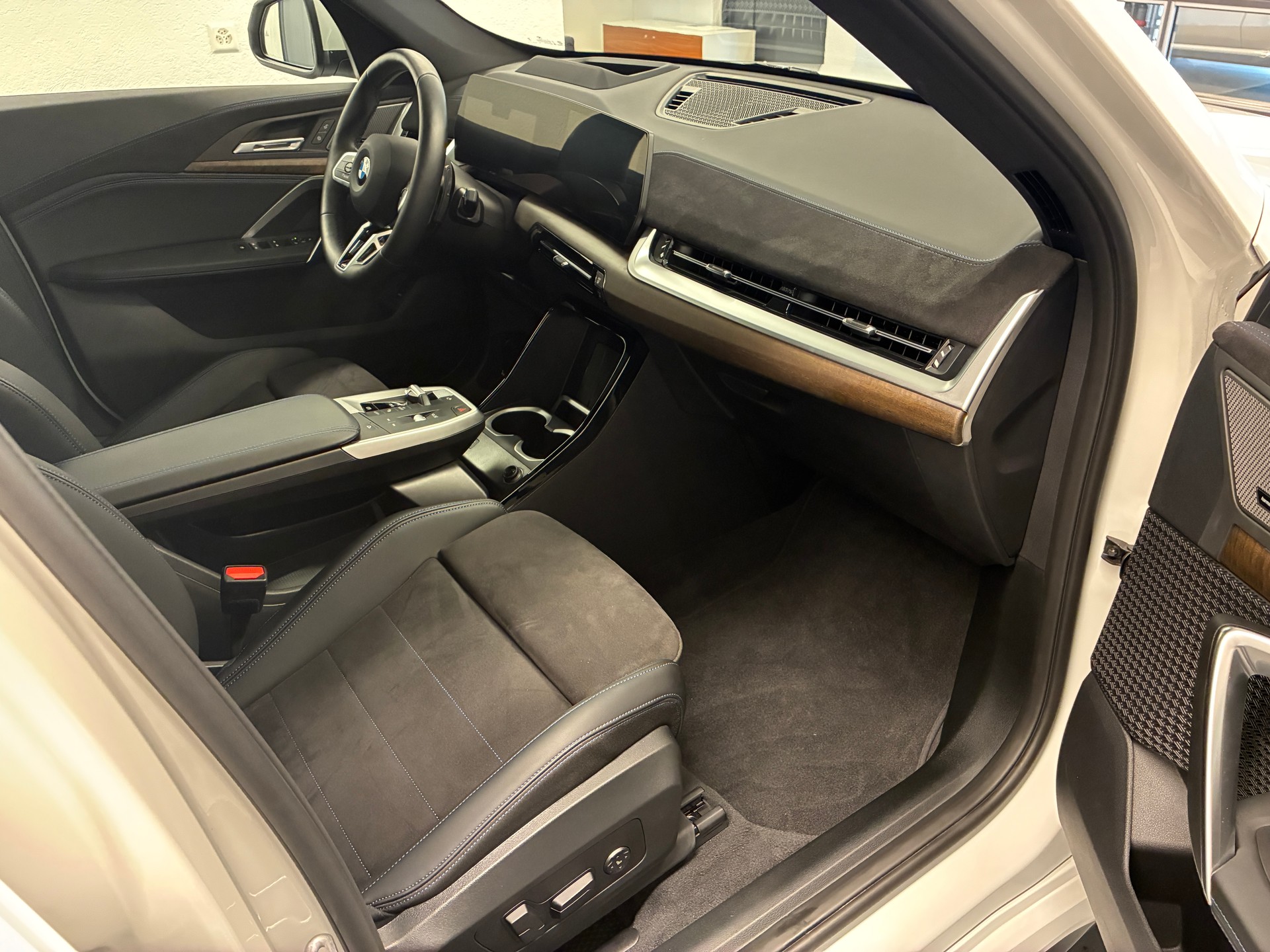 BMW X1 23d xDrive M Sport-image-9