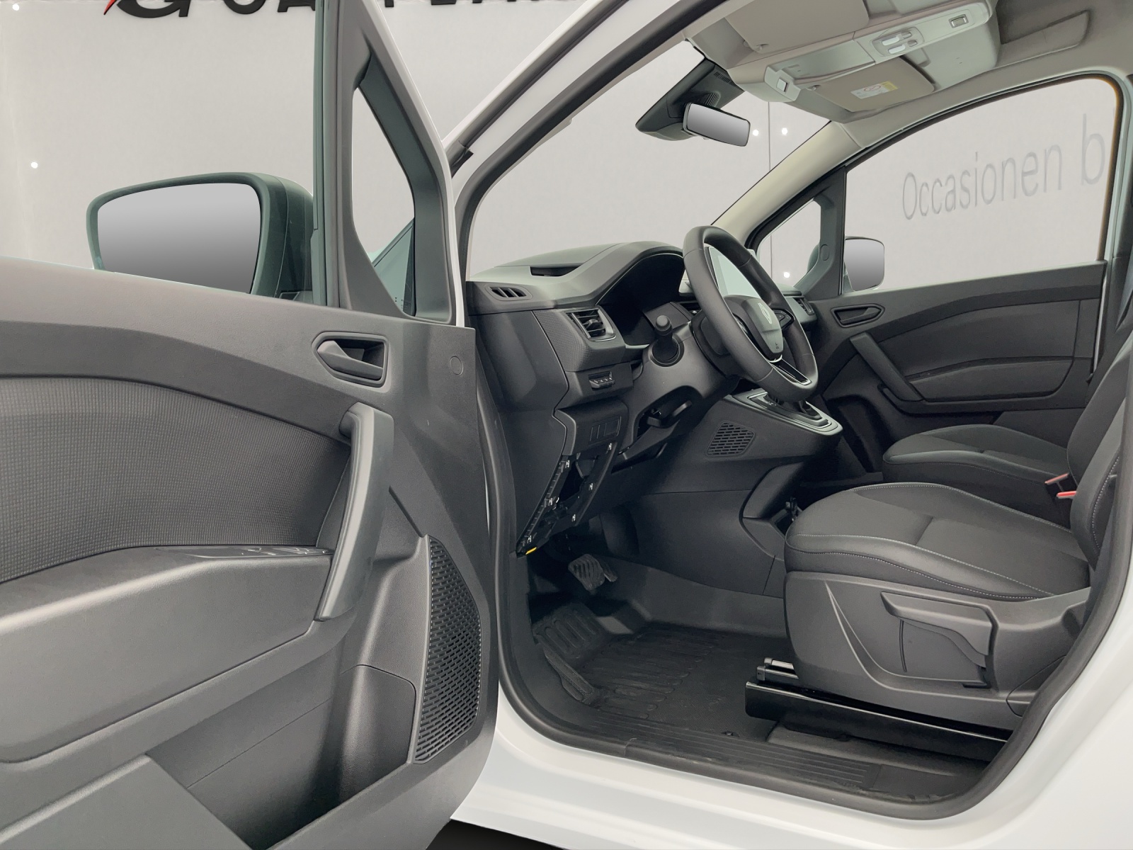 RENAULT Kangoo Van 1.3 TCe 130 Extra-image-6
