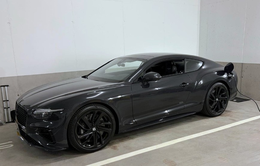 Car photo