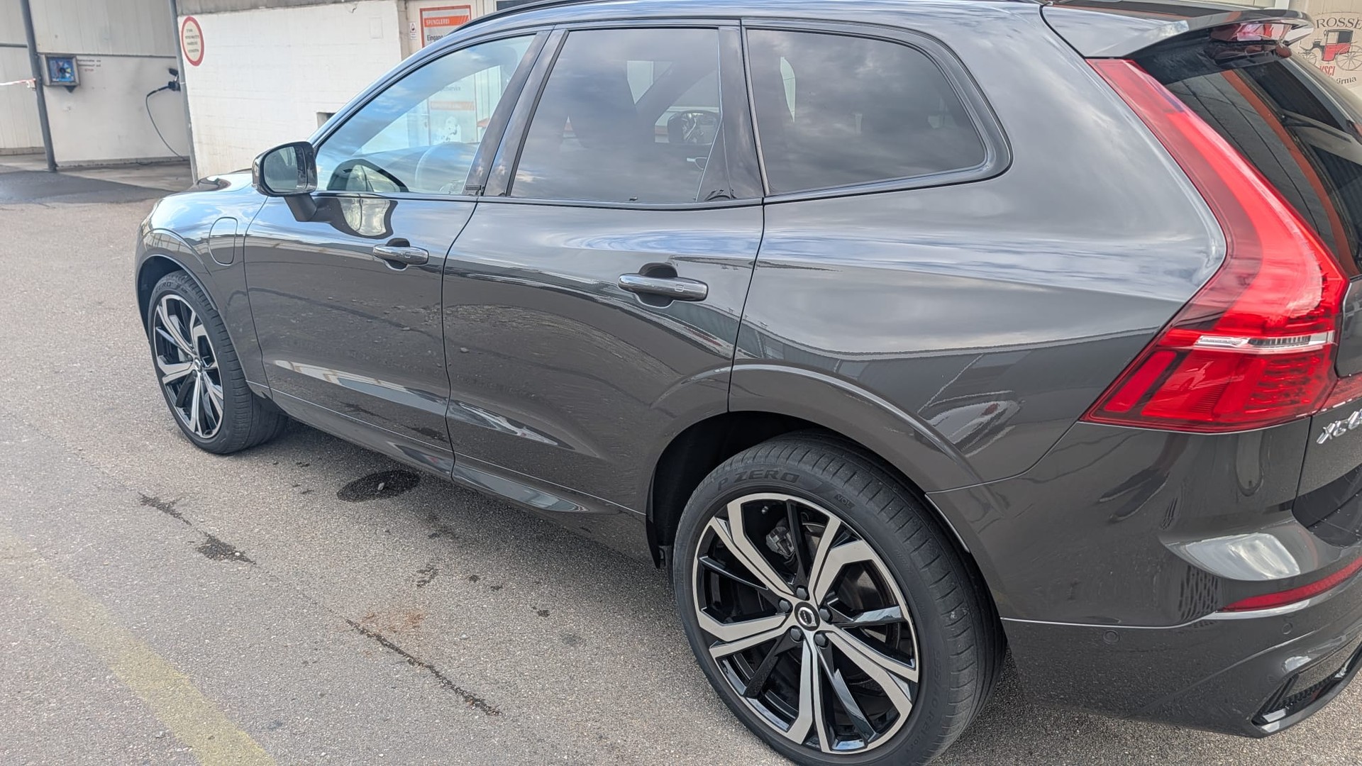 VOLVO 2.0 T8 TE XCENTRIC eAWD-image-4