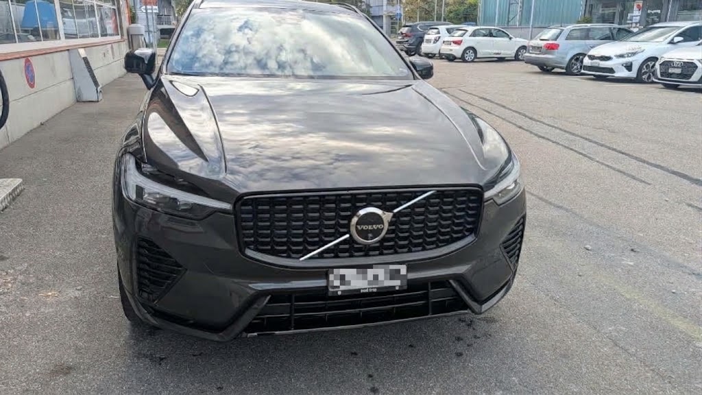 VOLVO 2.0 T8 TE XCENTRIC eAWD-image-0