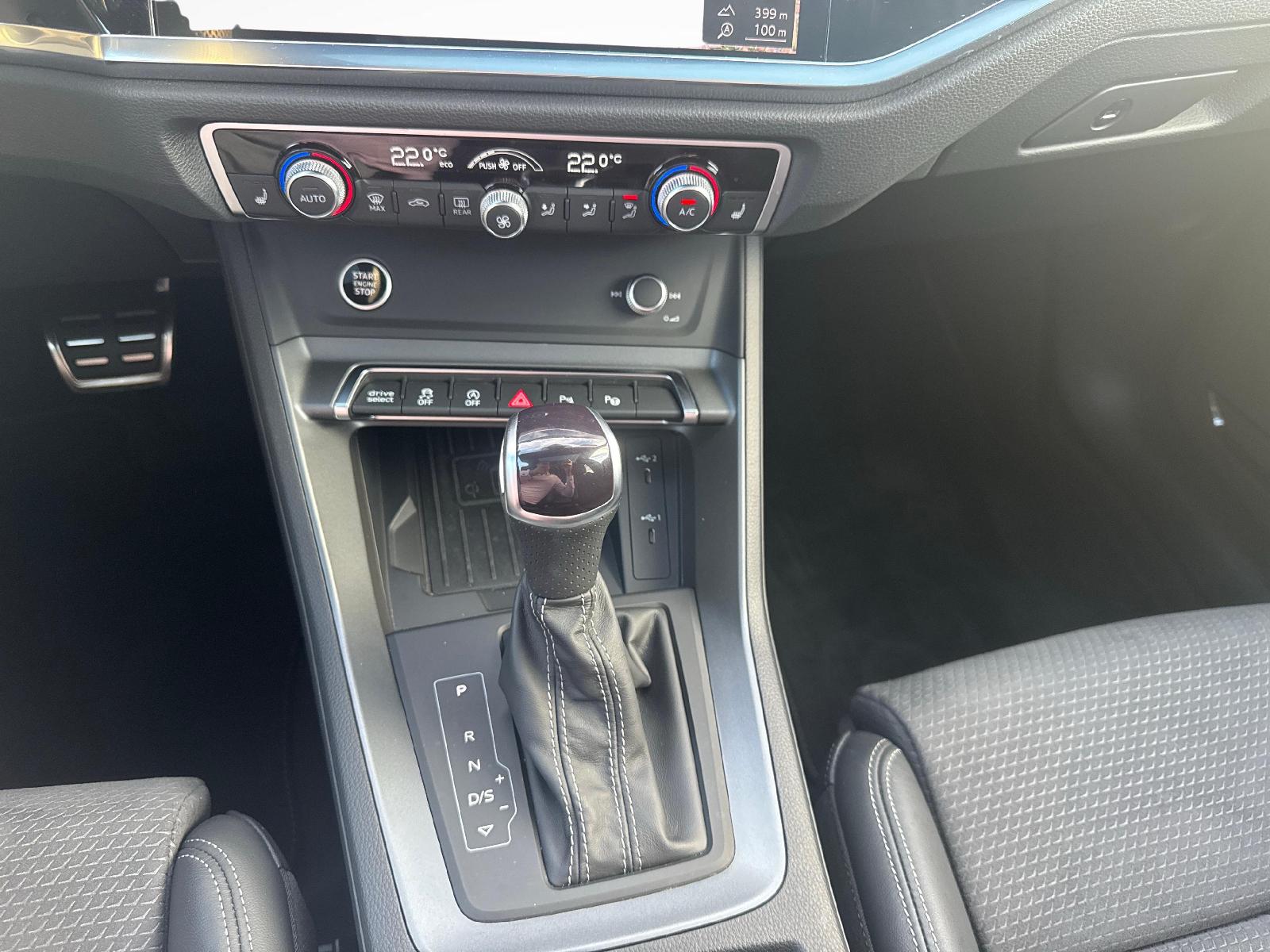 AUDI Q3 Sportback 2.0 45 TFSI S line quattro S-Tronic-image-16