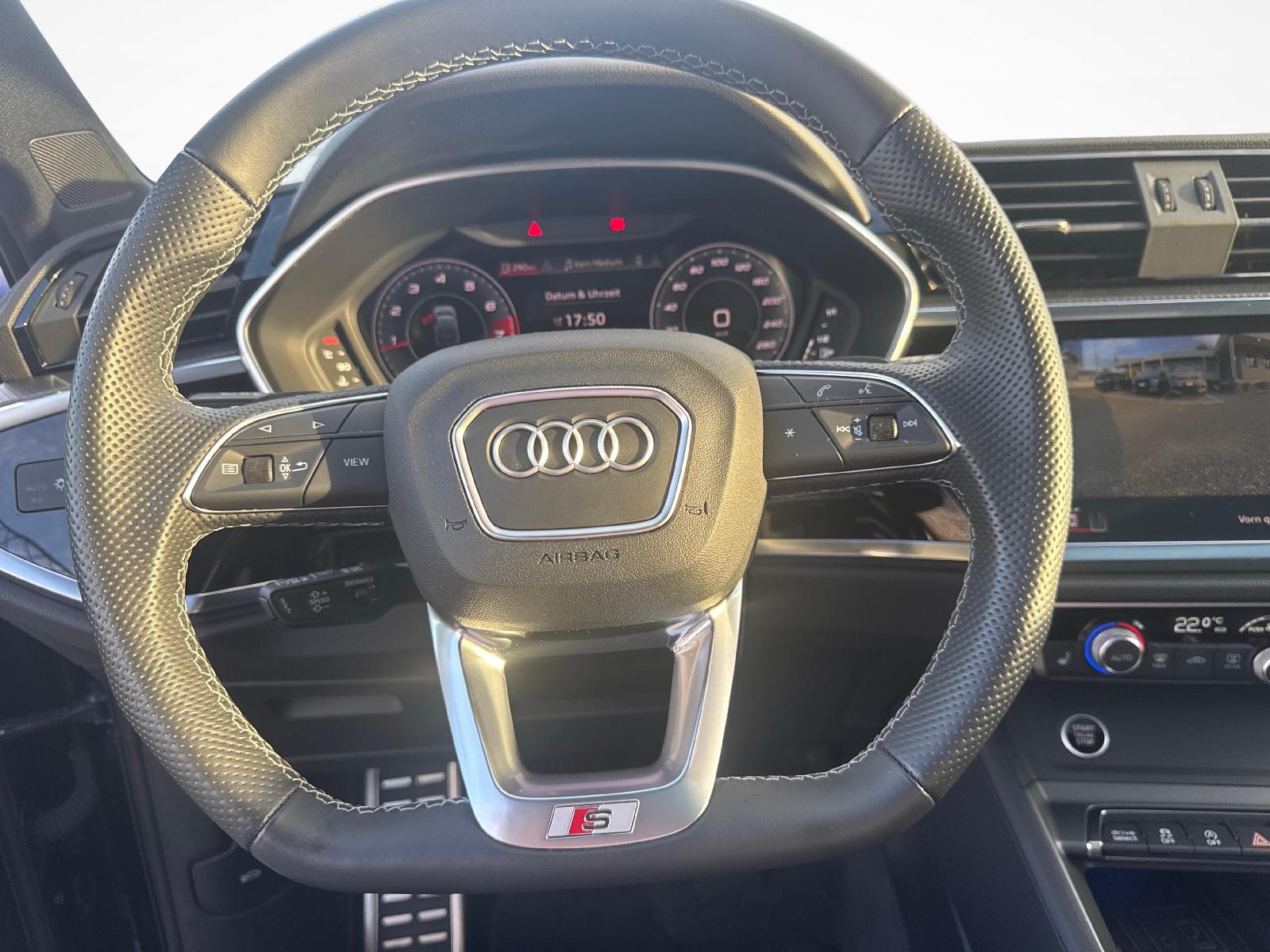 AUDI Q3 Sportback 2.0 45 TFSI S line quattro S-Tronic-image-13