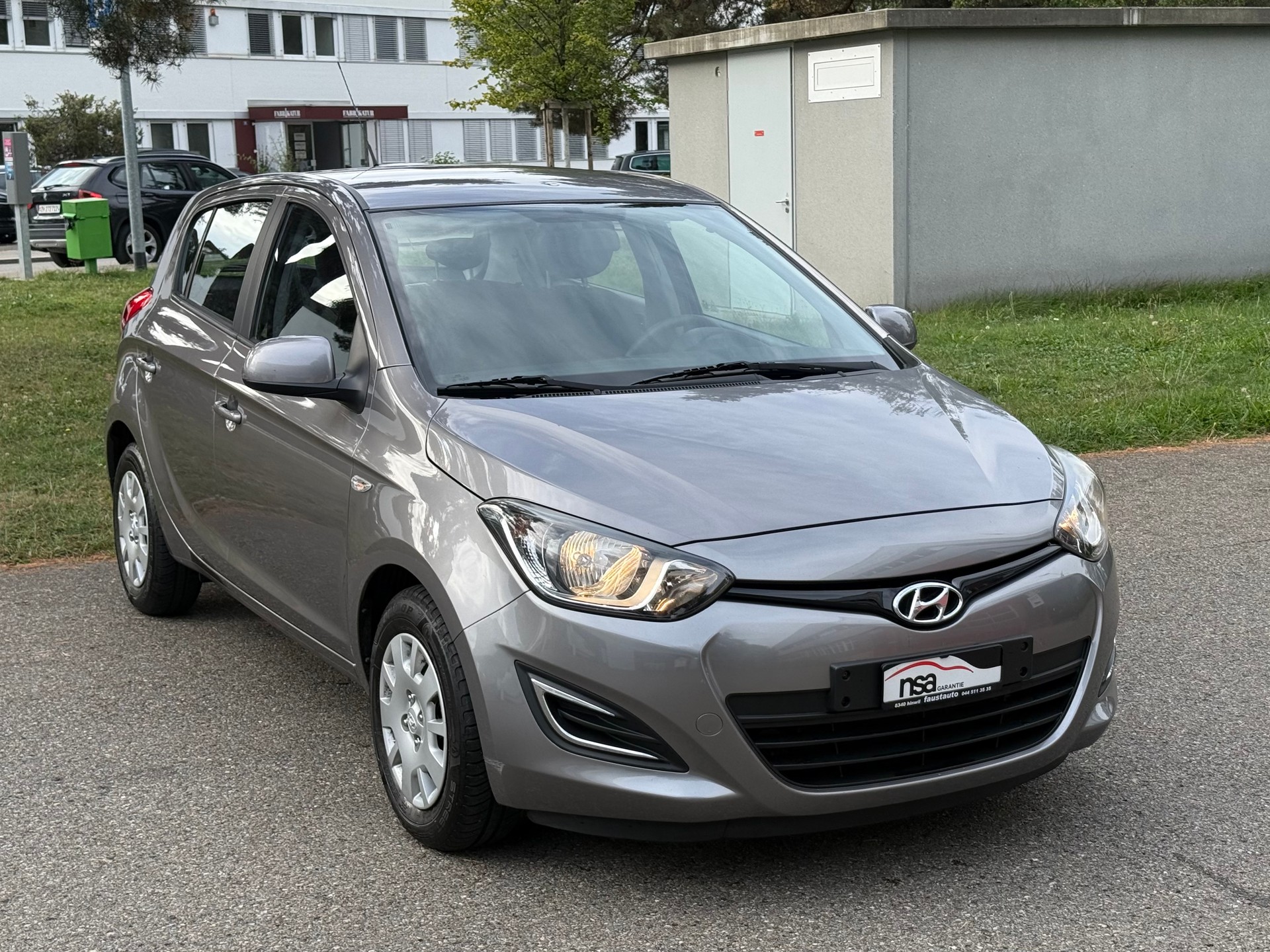 HYUNDAI i20 1.4 Style-image-2