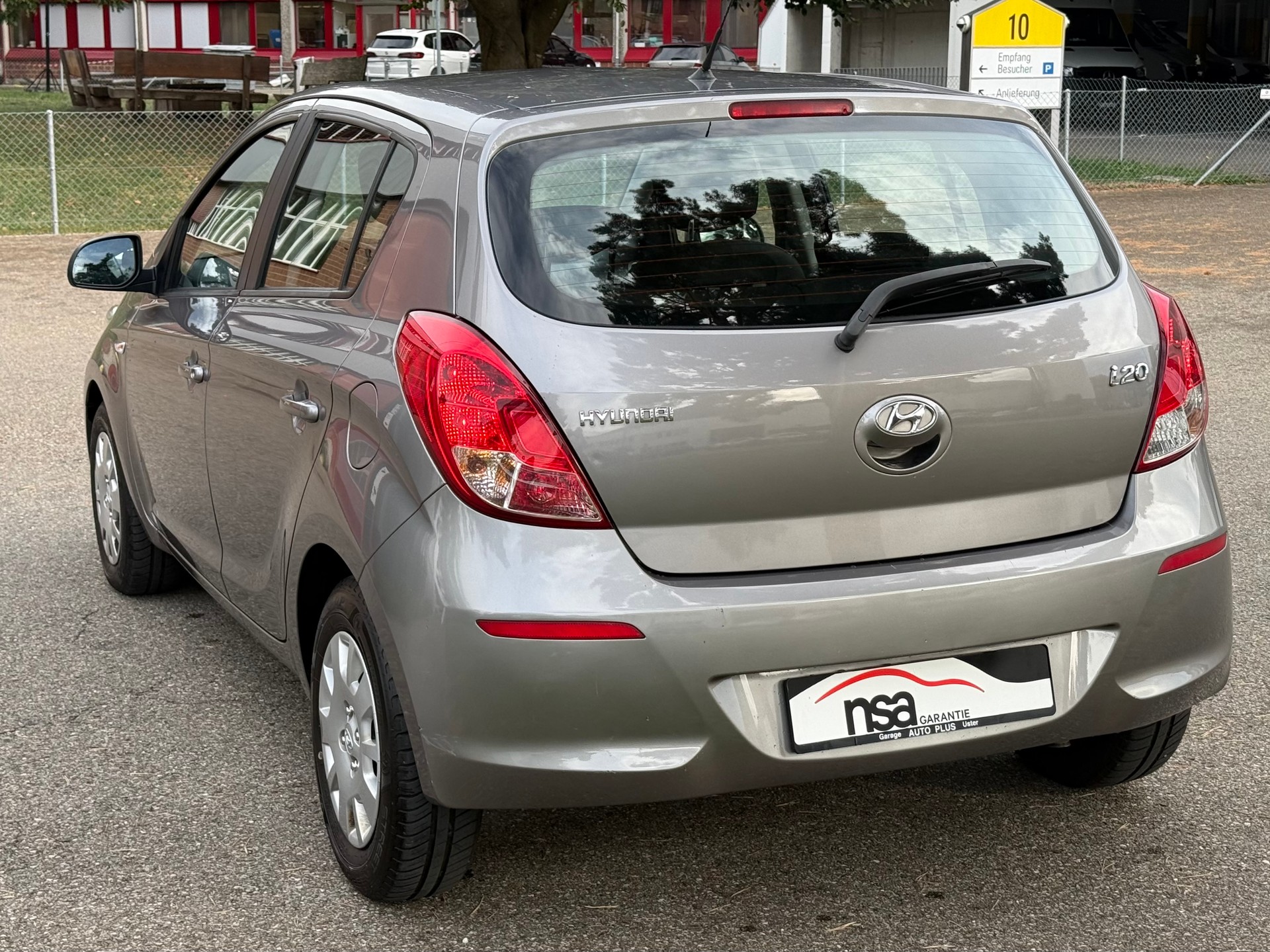 HYUNDAI i20 1.4 Style-image-3