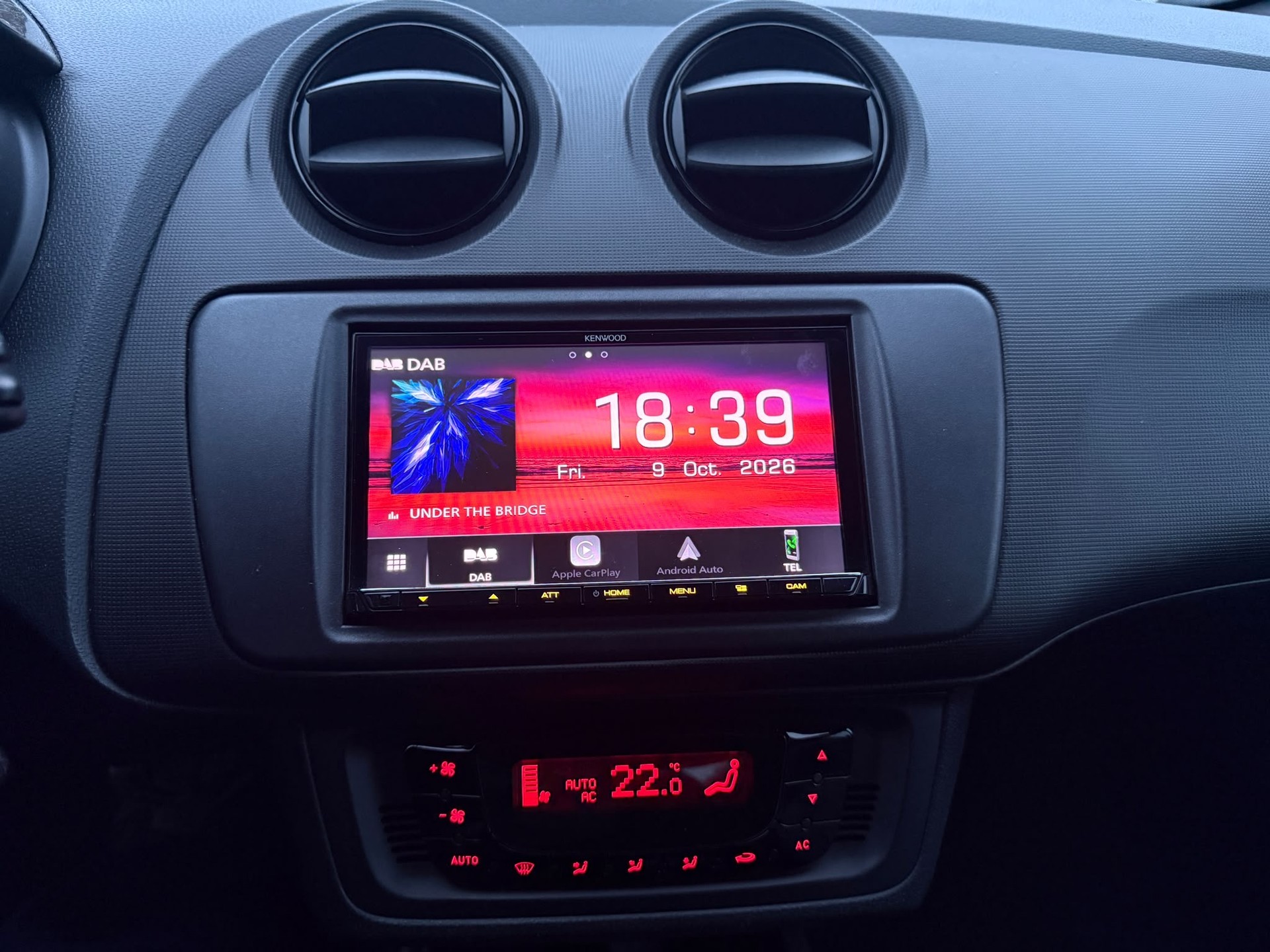 SEAT Ibiza SC 1.4 TSI Cupra R210 Swiss Racing DSG-image-16