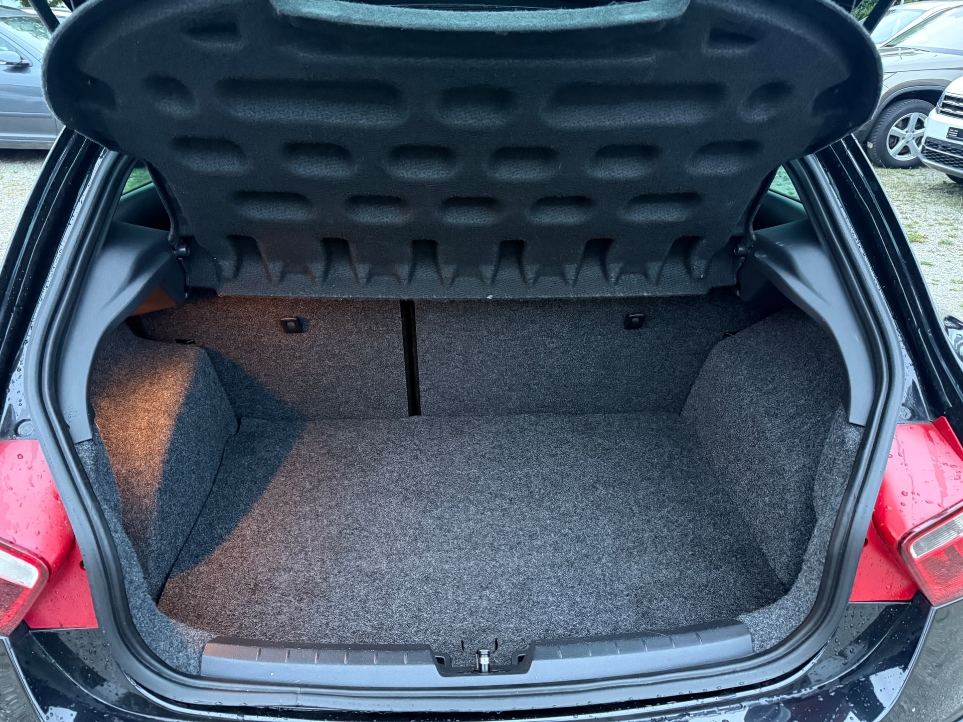 SEAT Ibiza SC 1.4 TSI Cupra R210 Swiss Racing DSG-image-15