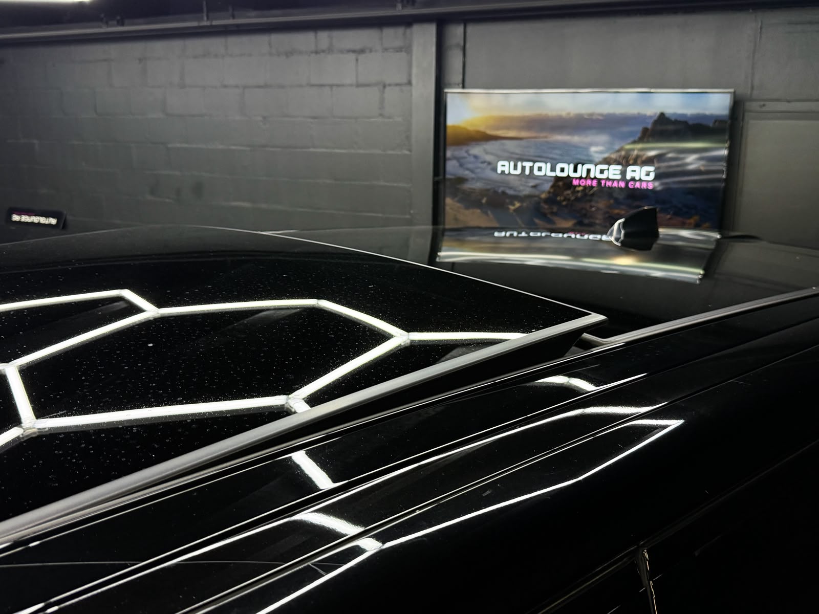 LAND ROVER Range Rover Sport 5.0 V8 S/C SVR Automatic-image-12