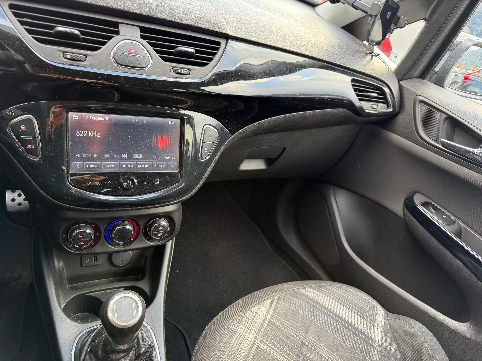 OPEL Corsa 1.0 T EcoFLEX Color Edition-image-11