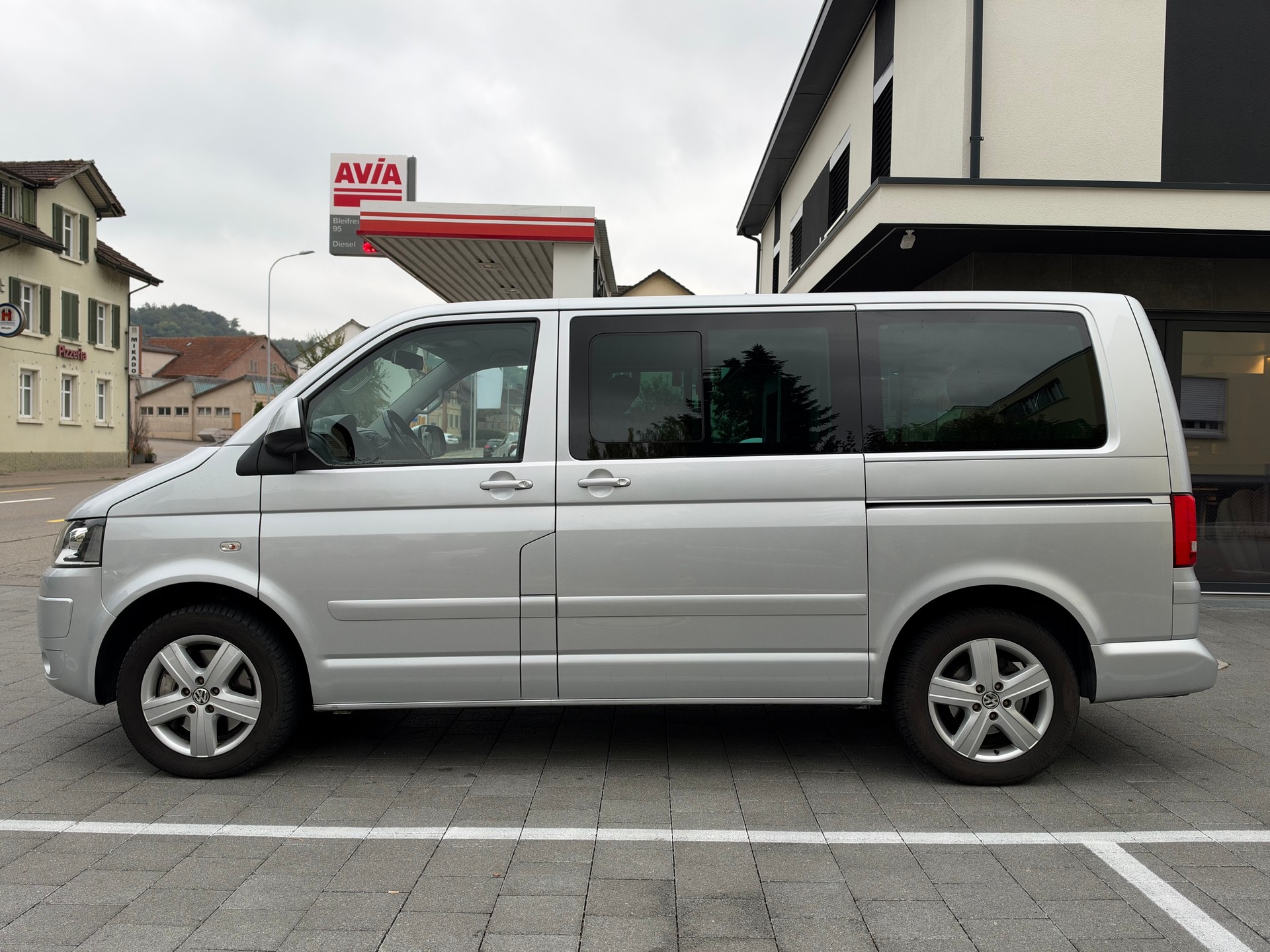 VW T5 Multivan 2.0 Bi-TDI CR Comfortline 4Motion-image-1