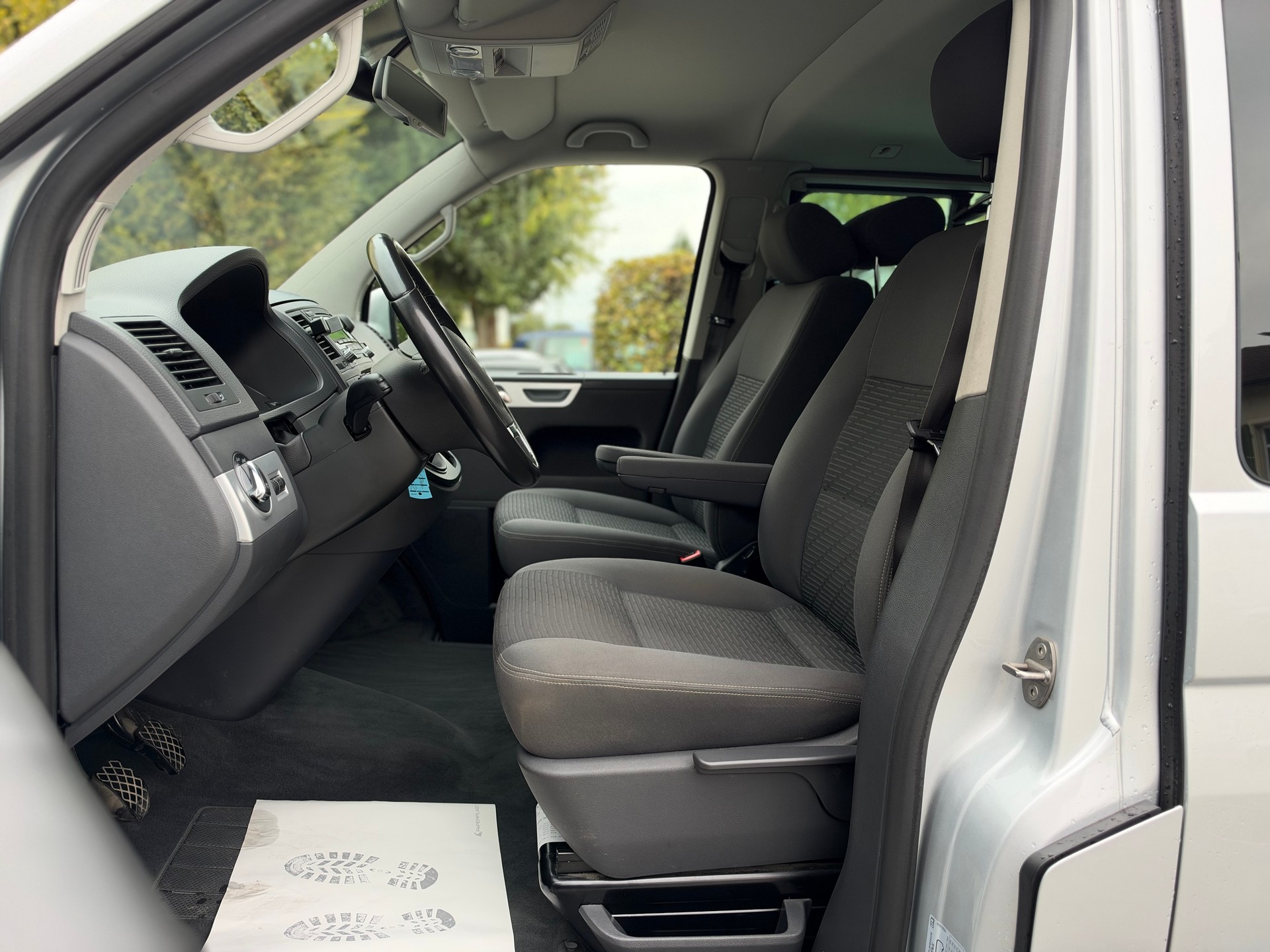 VW T5 Multivan 2.0 Bi-TDI CR Comfortline 4Motion-image-14