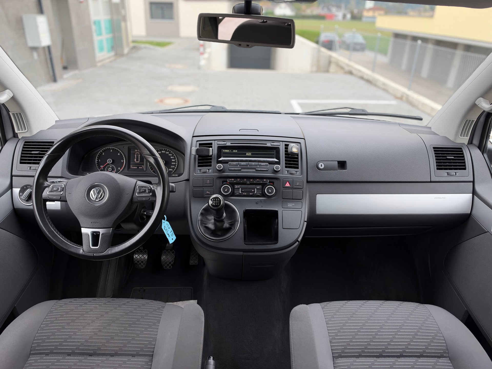 VW T5 Multivan 2.0 Bi-TDI CR Comfortline 4Motion-image-11